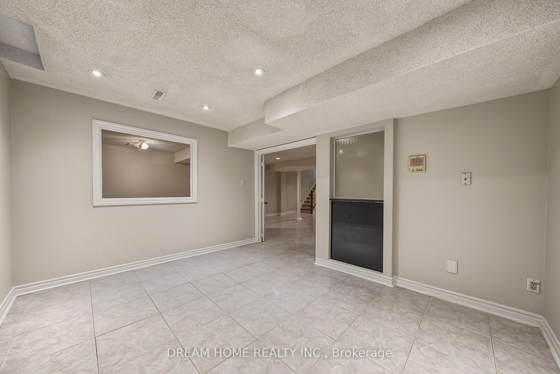 Photo 40 of 509 Forest Drive, Vaughan, West Woodbridge — HOMEH