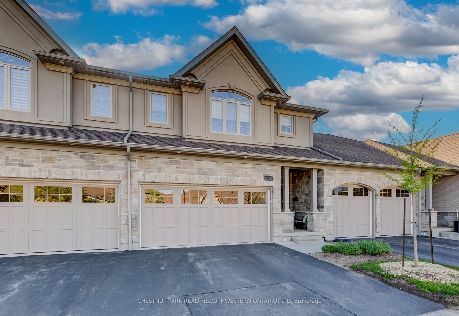 Photo of Unit 10, 435 Winchester Drive