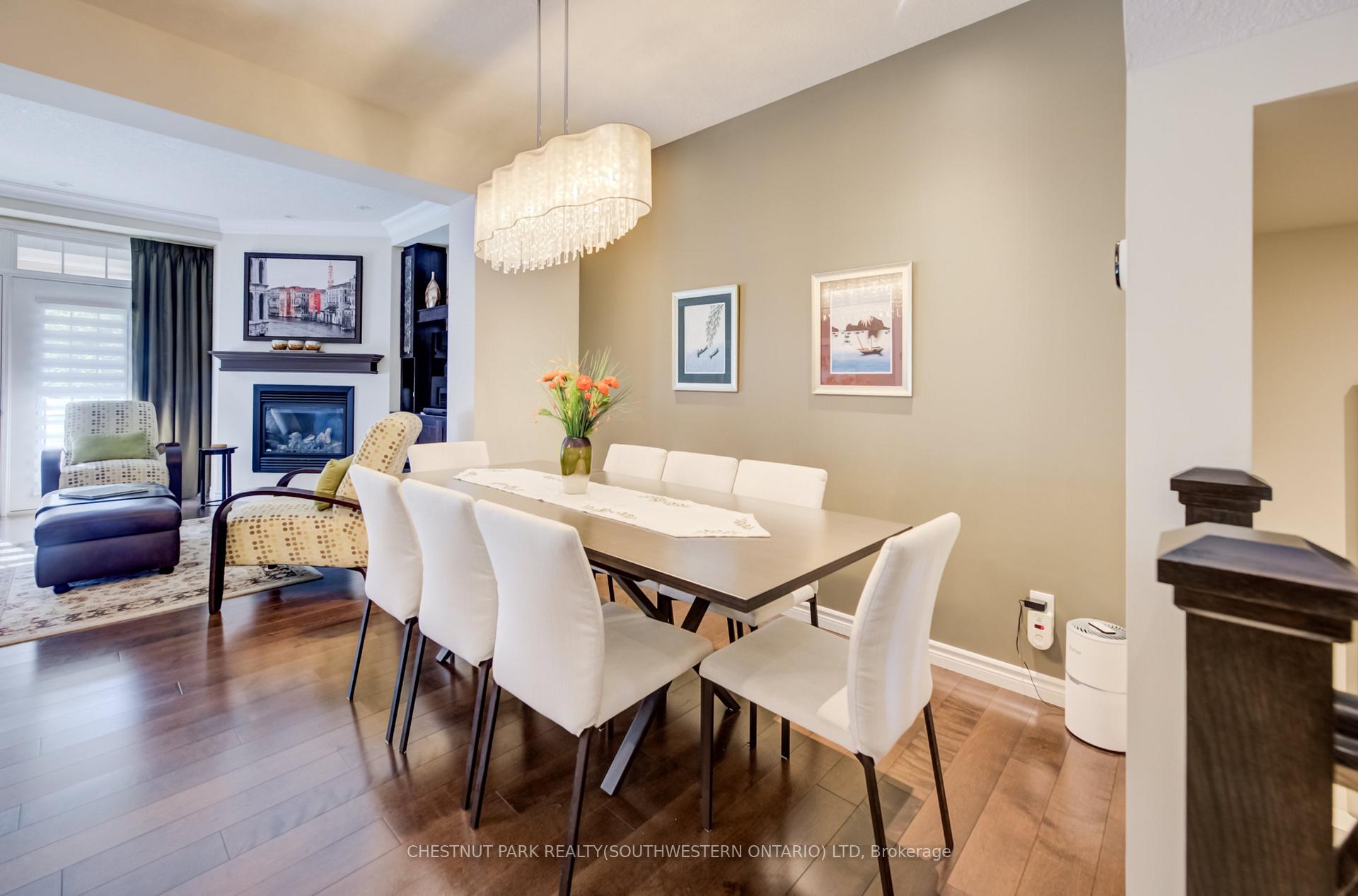 Photo 8 of Unit 10, 435 Winchester Drive, Waterloo, Beechwood West — HOMEH