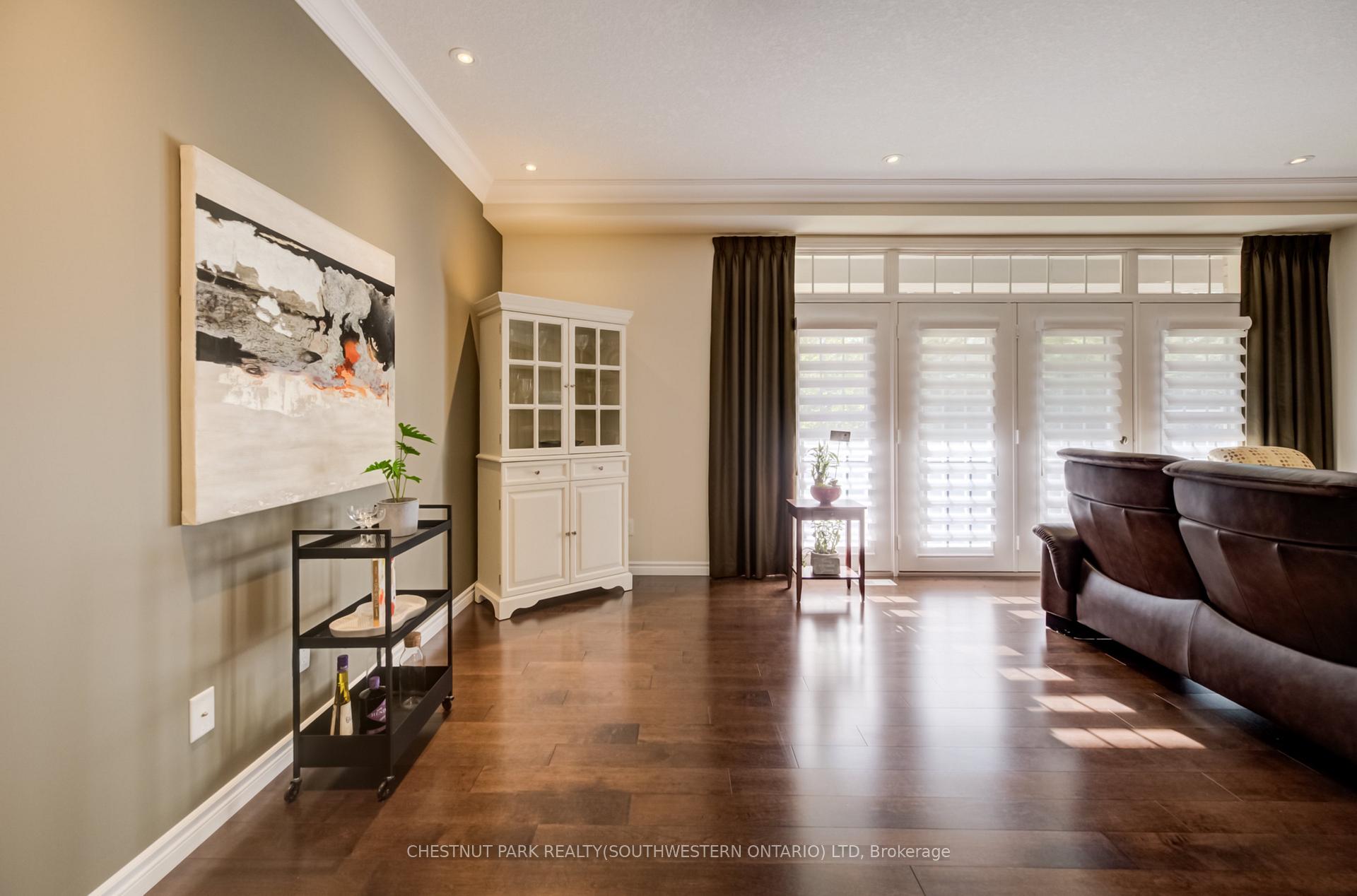 Photo 14 of Unit 10, 435 Winchester Drive, Waterloo, Beechwood West — HOMEH