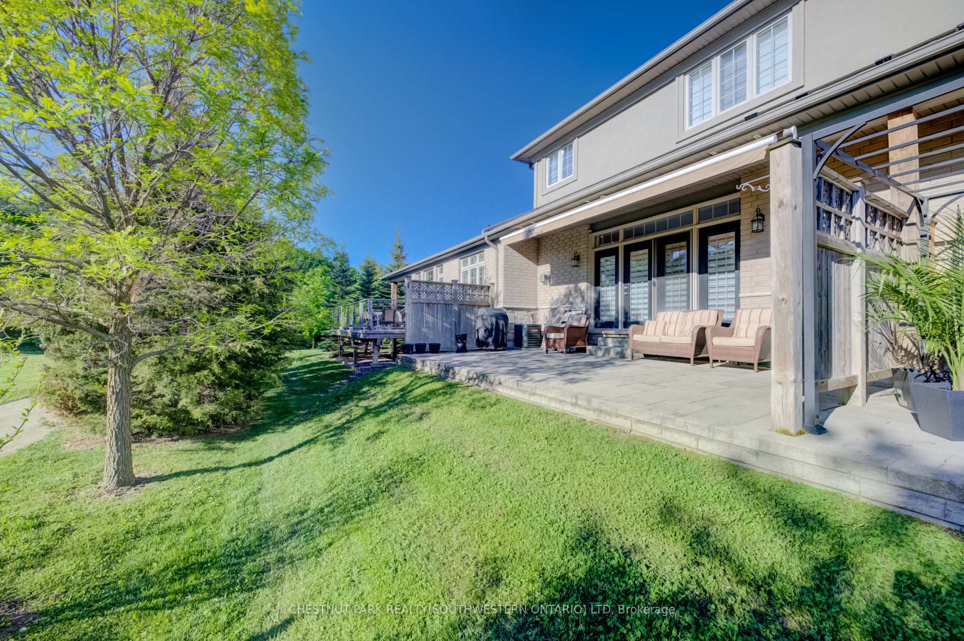 Photo 40 of Unit 10, 435 Winchester Drive, Waterloo, Beechwood West — HOMEH