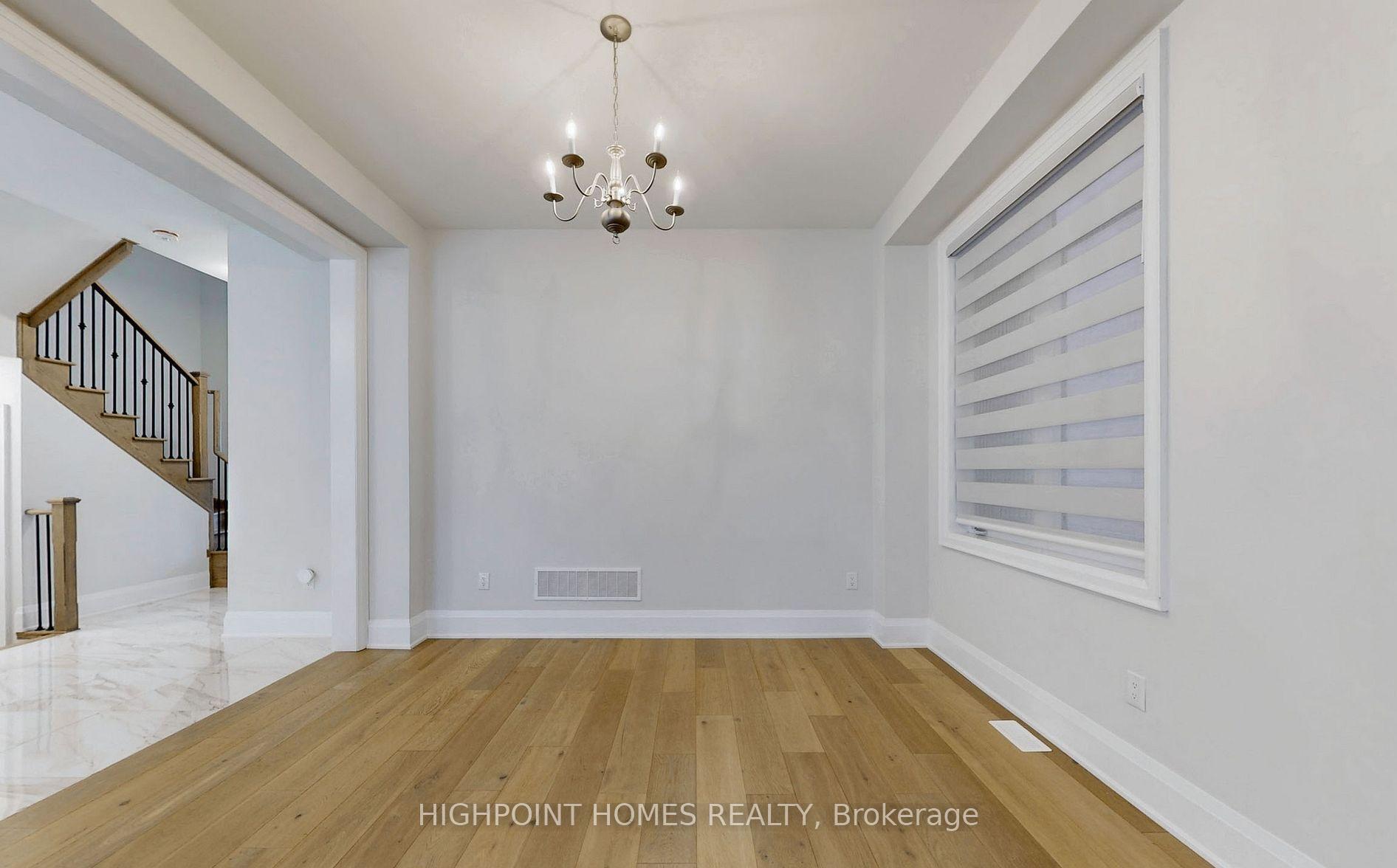 Photo 9 of 15 Sauder Drive, Markham, Middlefield — HOMEH