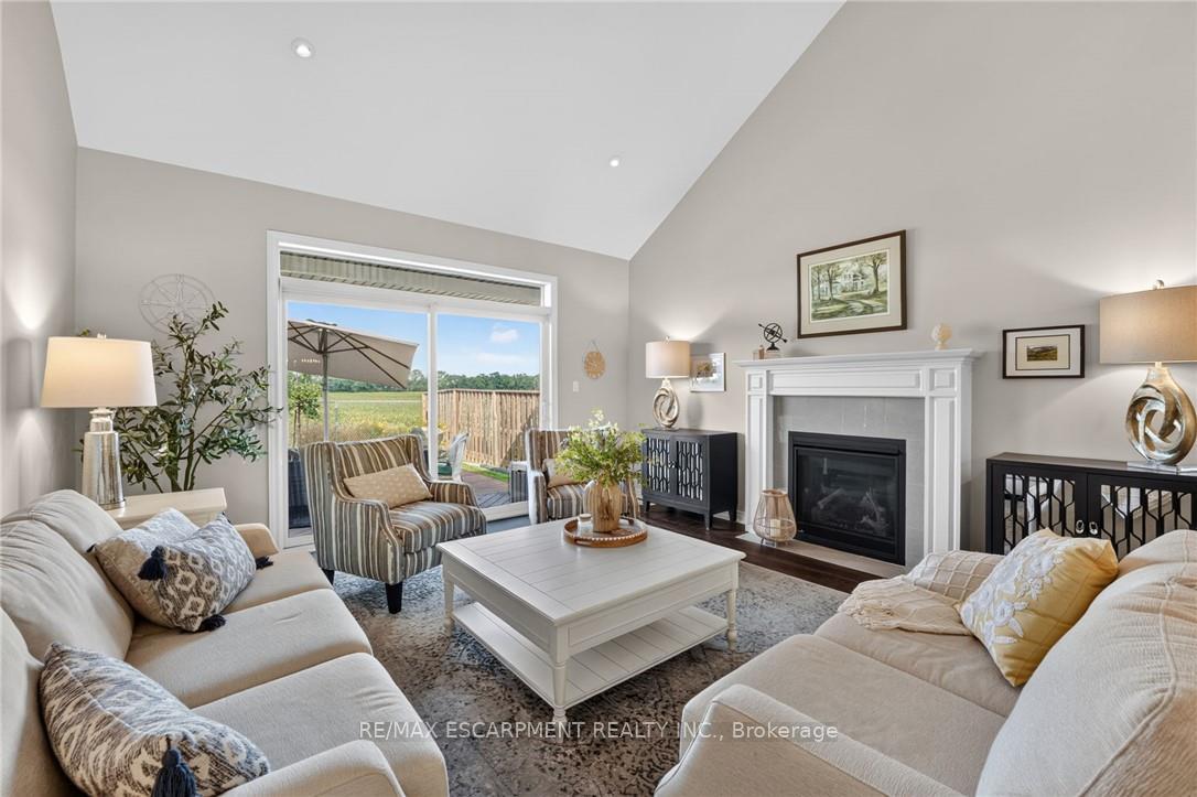Photo 17 of 62 Forestview Court, West Lincoln, Smithville — HOMEH