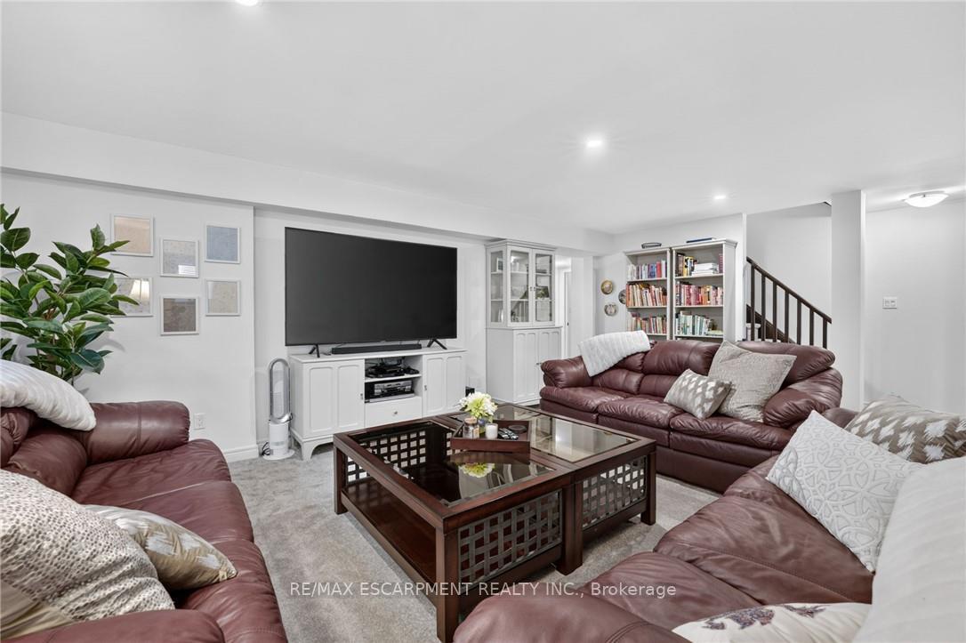 Photo 36 of 62 Forestview Court, West Lincoln, Smithville — HOMEH