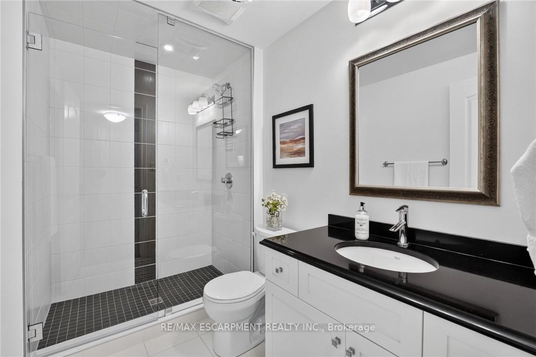 Photo 38 of 62 Forestview Court, West Lincoln, Smithville — HOMEH