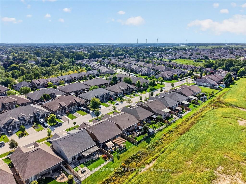 Photo 46 of 62 Forestview Court, West Lincoln, Smithville — HOMEH