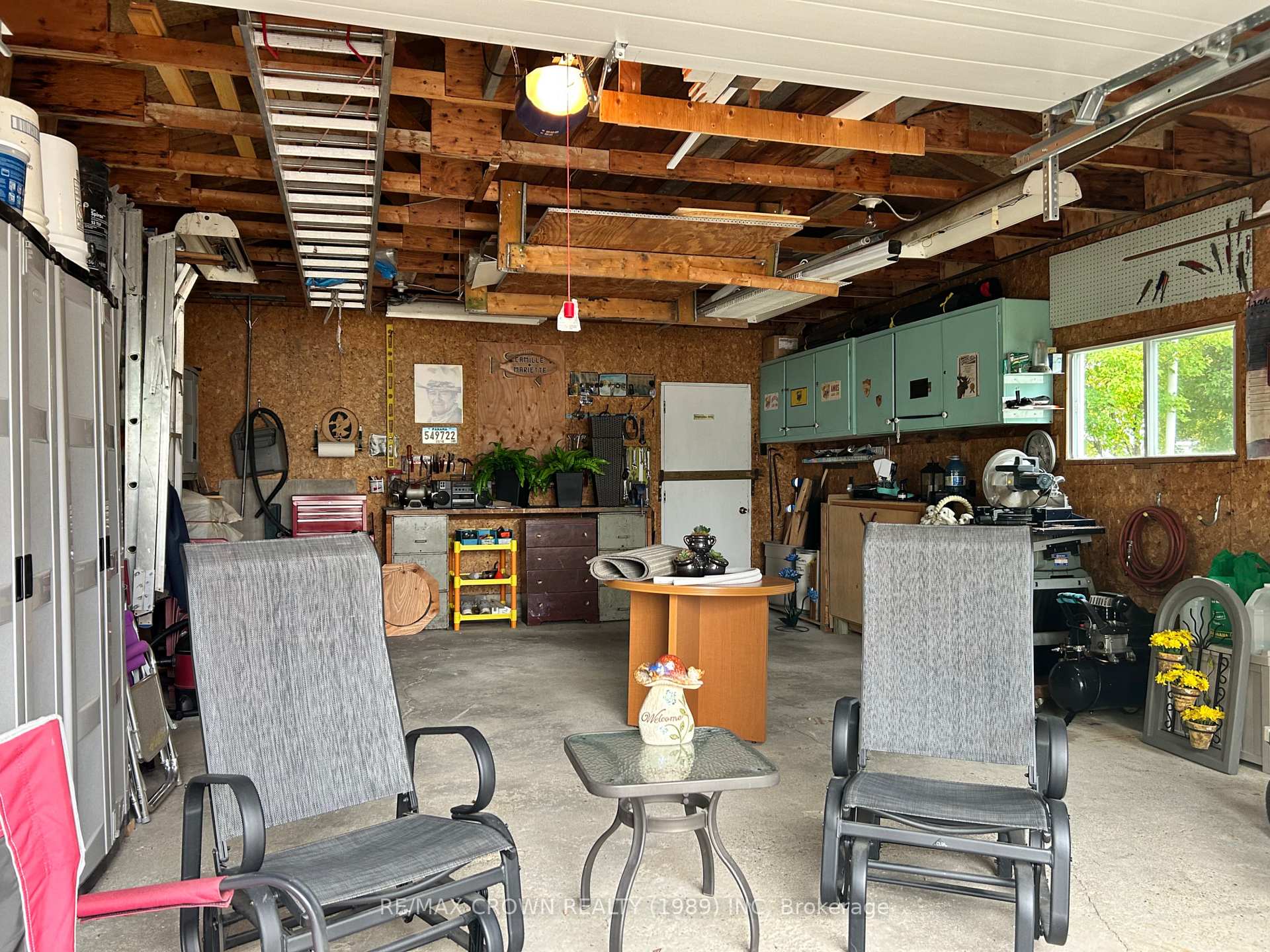 Photo 8 of 85 Byng Avenue E, Kapuskasing — HOMEH
