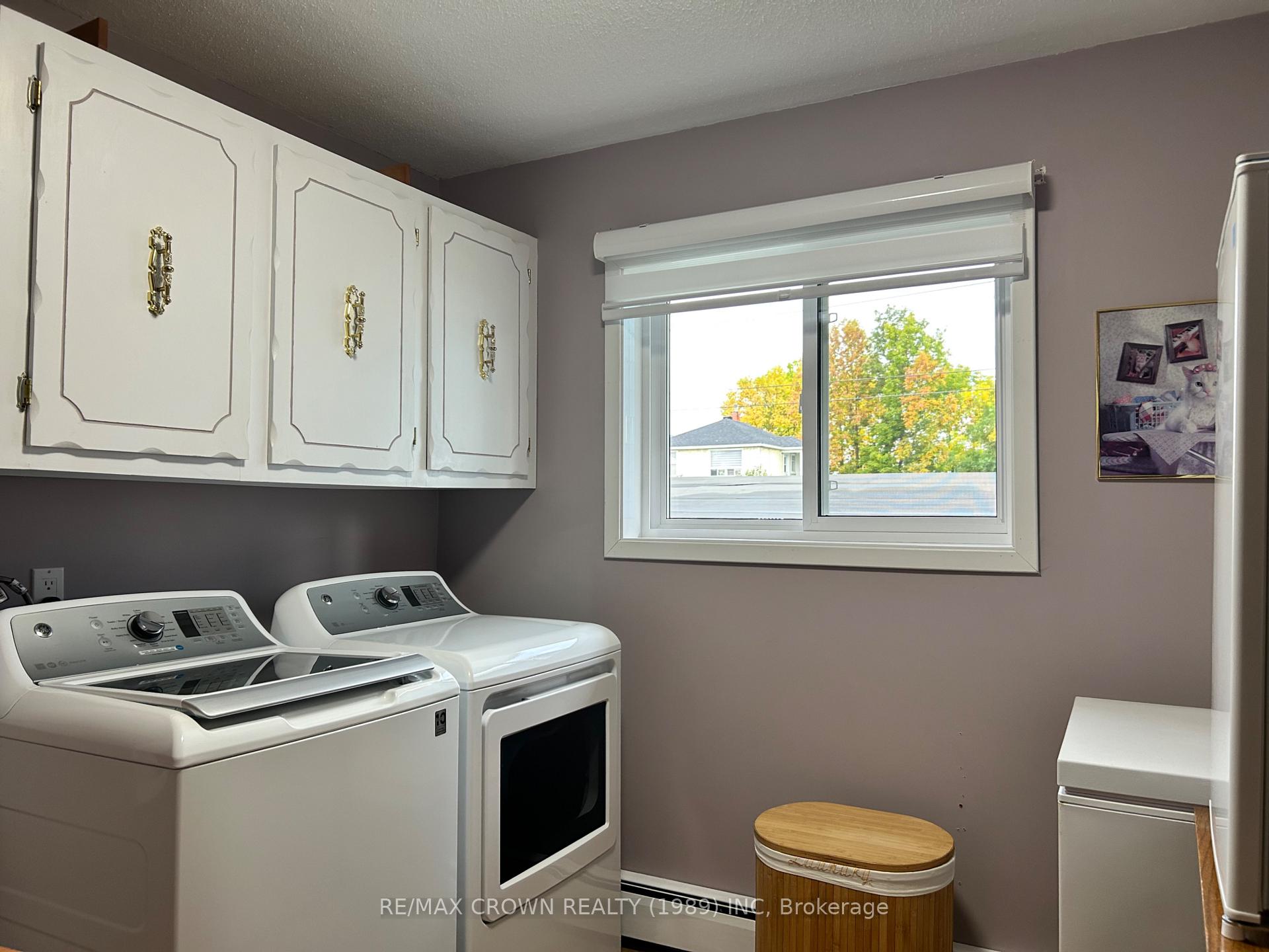 Photo 23 of 85 Byng Avenue E, Kapuskasing — HOMEH