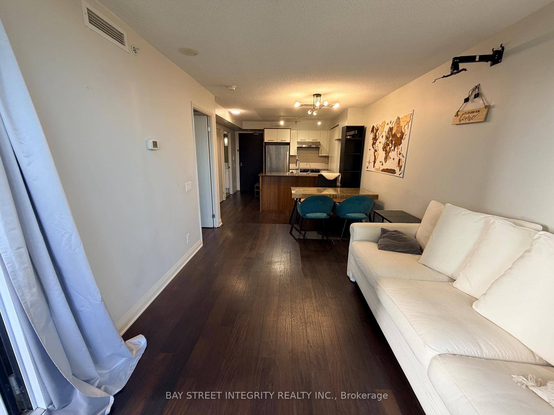 Photo of Unit 703, 1 Valhalla Inn Road