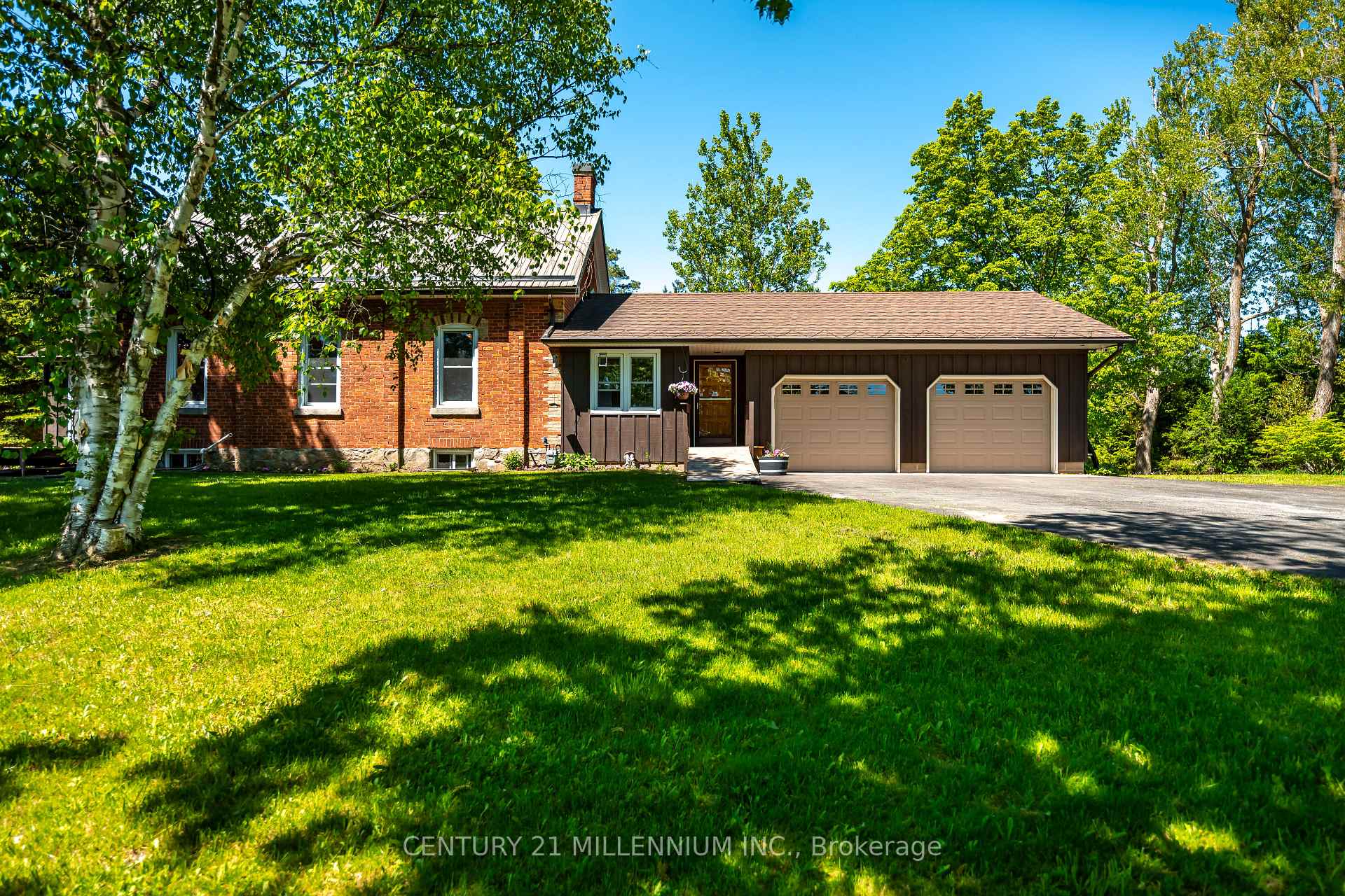 Photo 3 of 793004 3rd Line EHS, Mono, Rural Mono — HOMEH