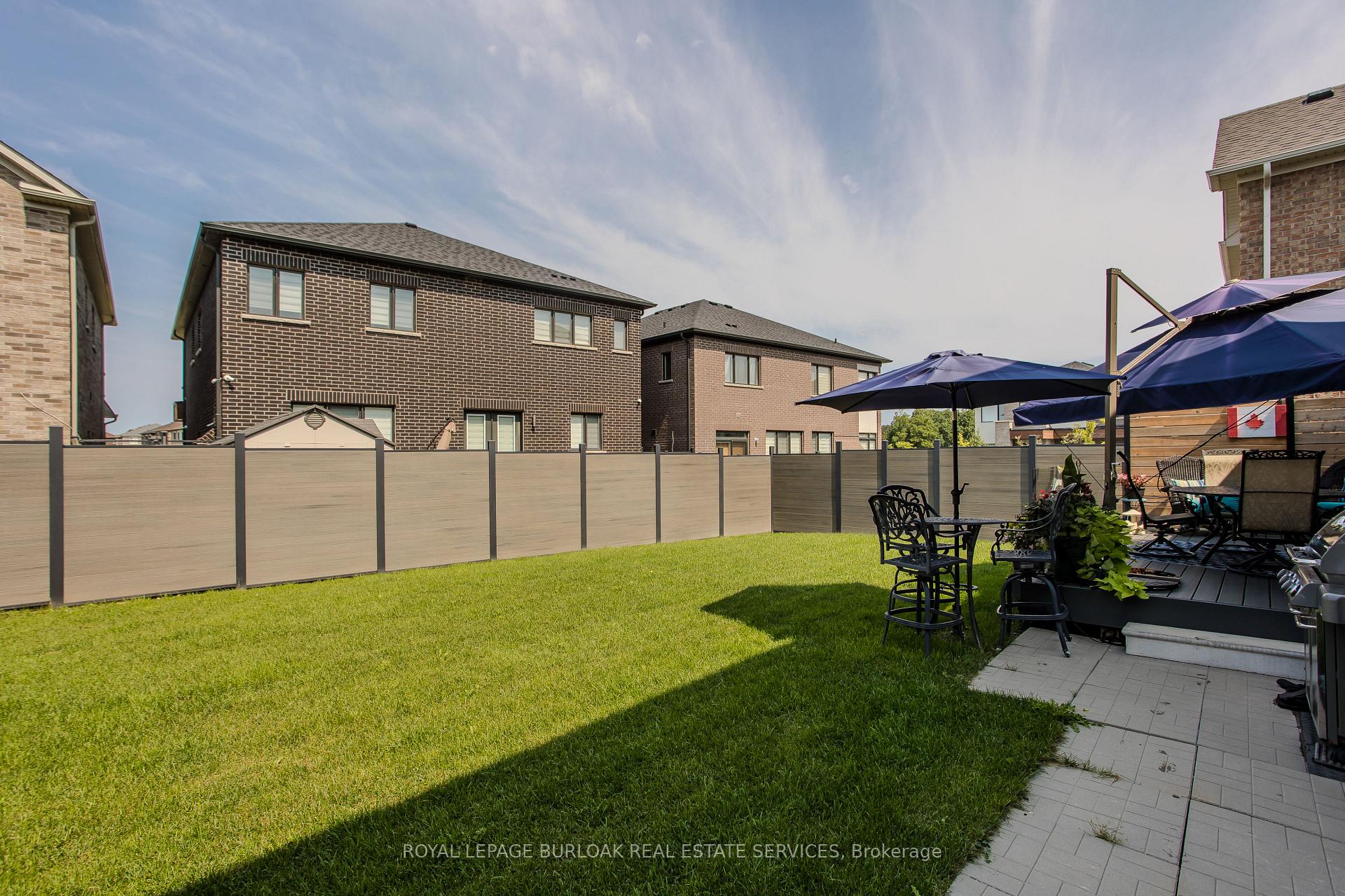 Photo 34 of 72 Pond View Gate, Hamilton, Waterdown — HOMEH