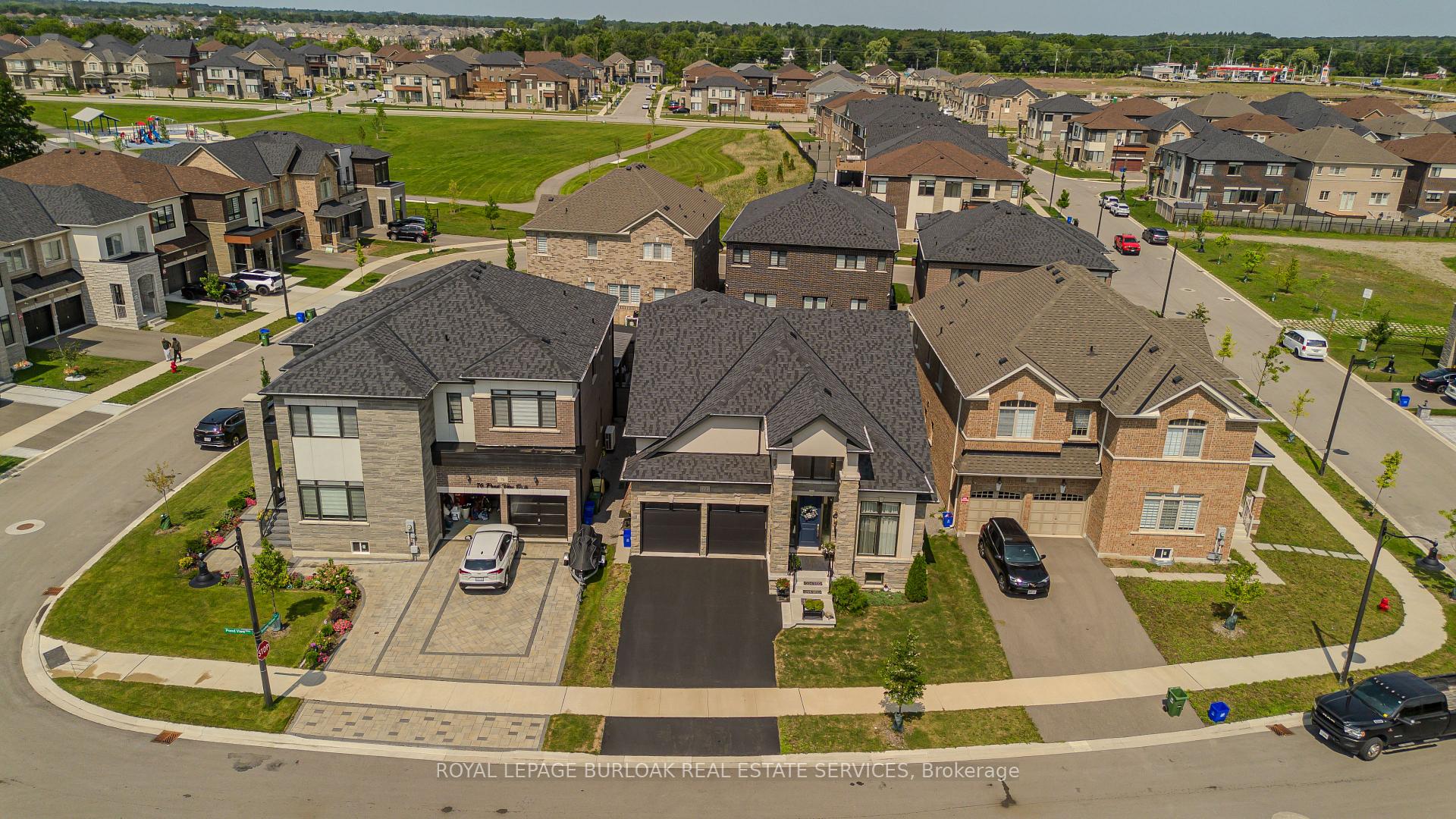 Photo 39 of 72 Pond View Gate, Hamilton, Waterdown — HOMEH