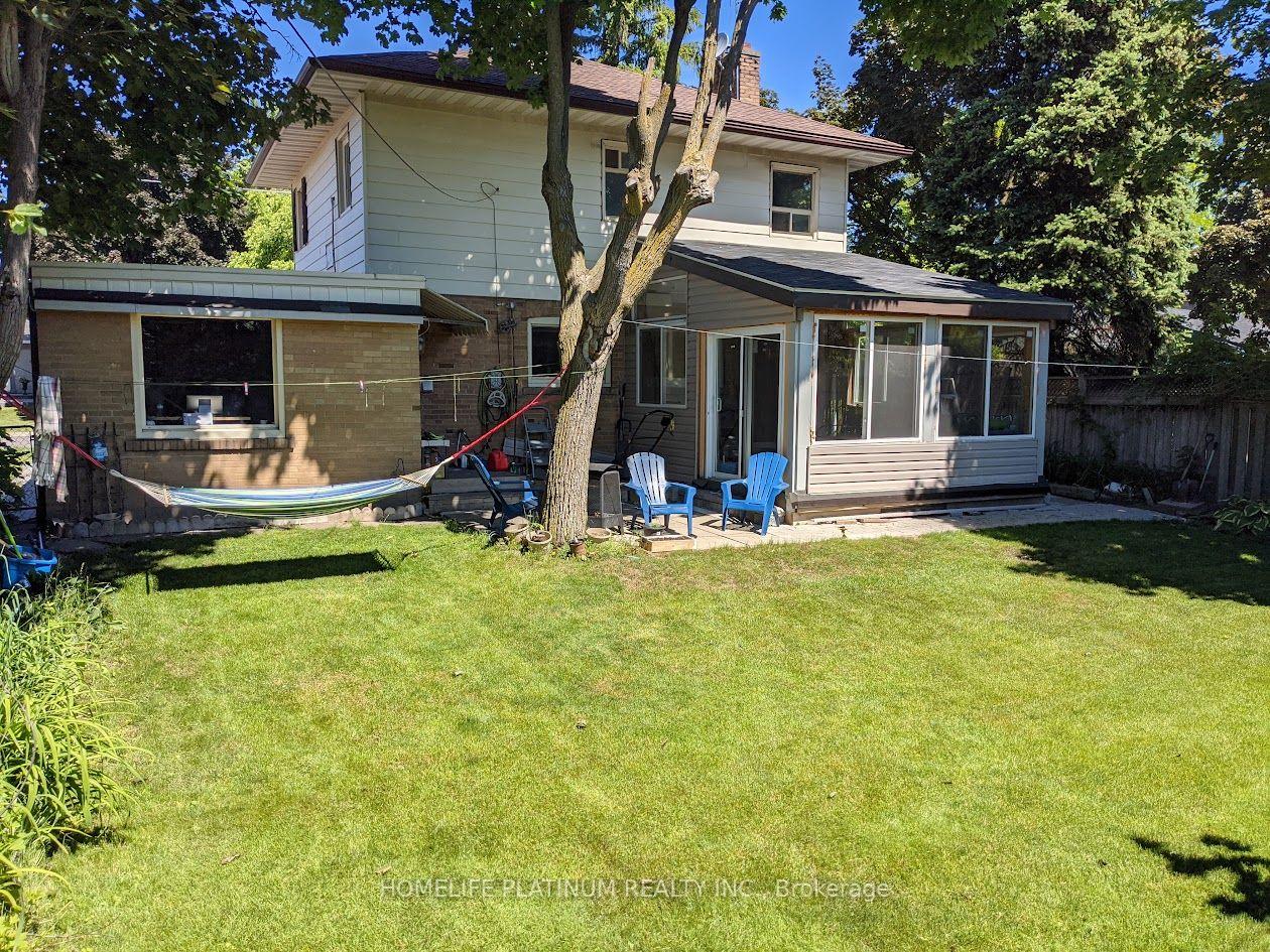 Photo 4 of 89 Eldomar Avenue, Brampton, Brampton East — HOMEH
