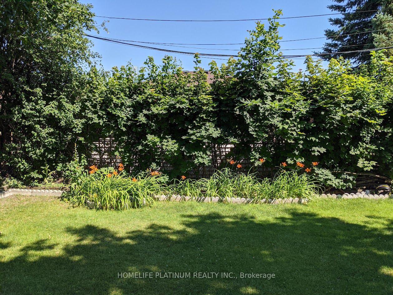 Photo 11 of 89 Eldomar Avenue, Brampton, Brampton East — HOMEH