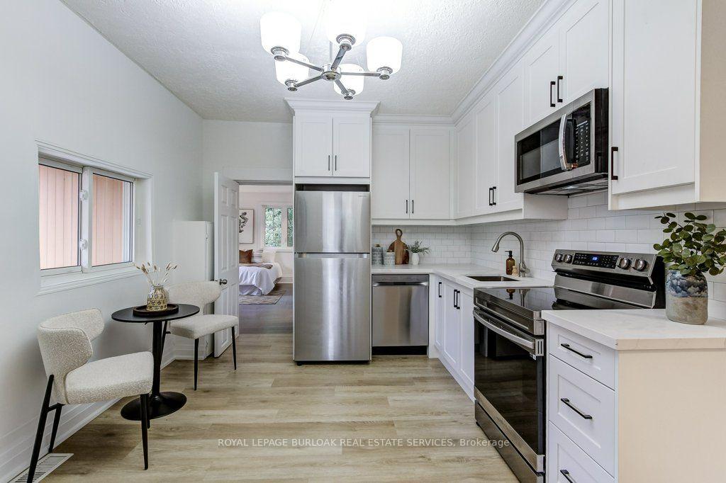 Photo 12 of 533 Catharine Street N, Hamilton, North End — HOMEH
