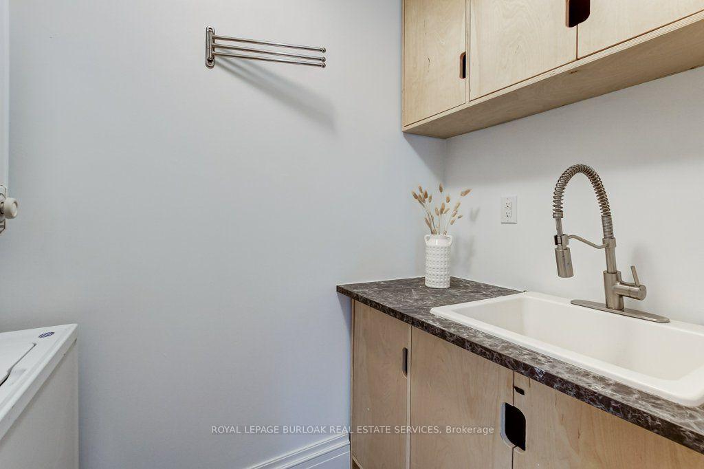 Photo 20 of 533 Catharine Street N, Hamilton, North End — HOMEH