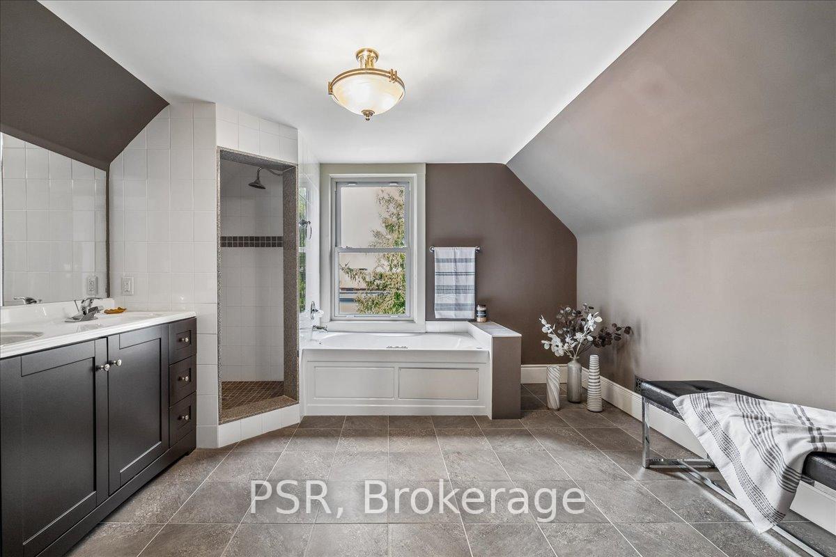Photo 30 of 40 Stanley Avenue, Hamilton, Kirkendall — HOMEH