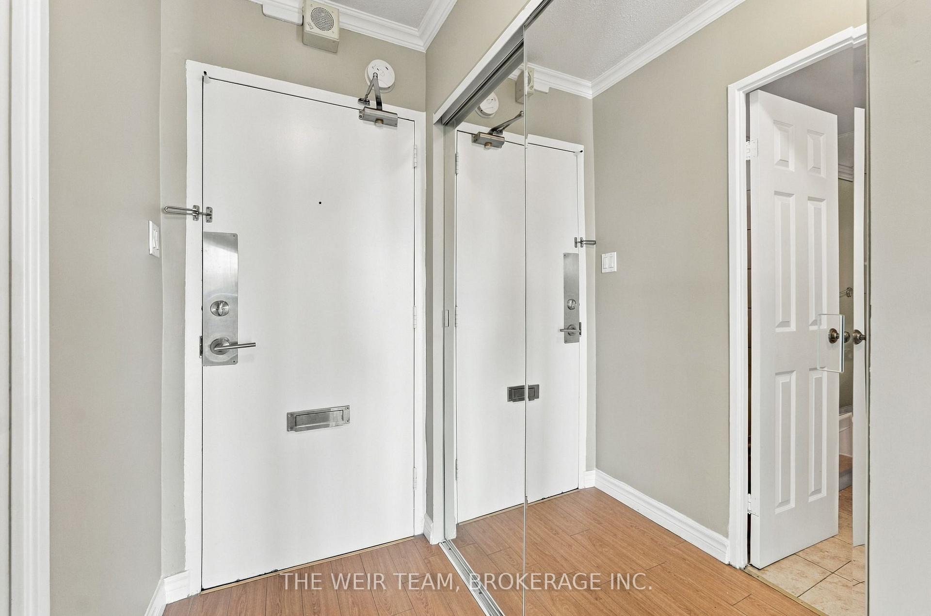 Photo 3 of Unit 2110, 30 Gloucester Street, Toronto, Church-Yonge Corridor — HOMEH
