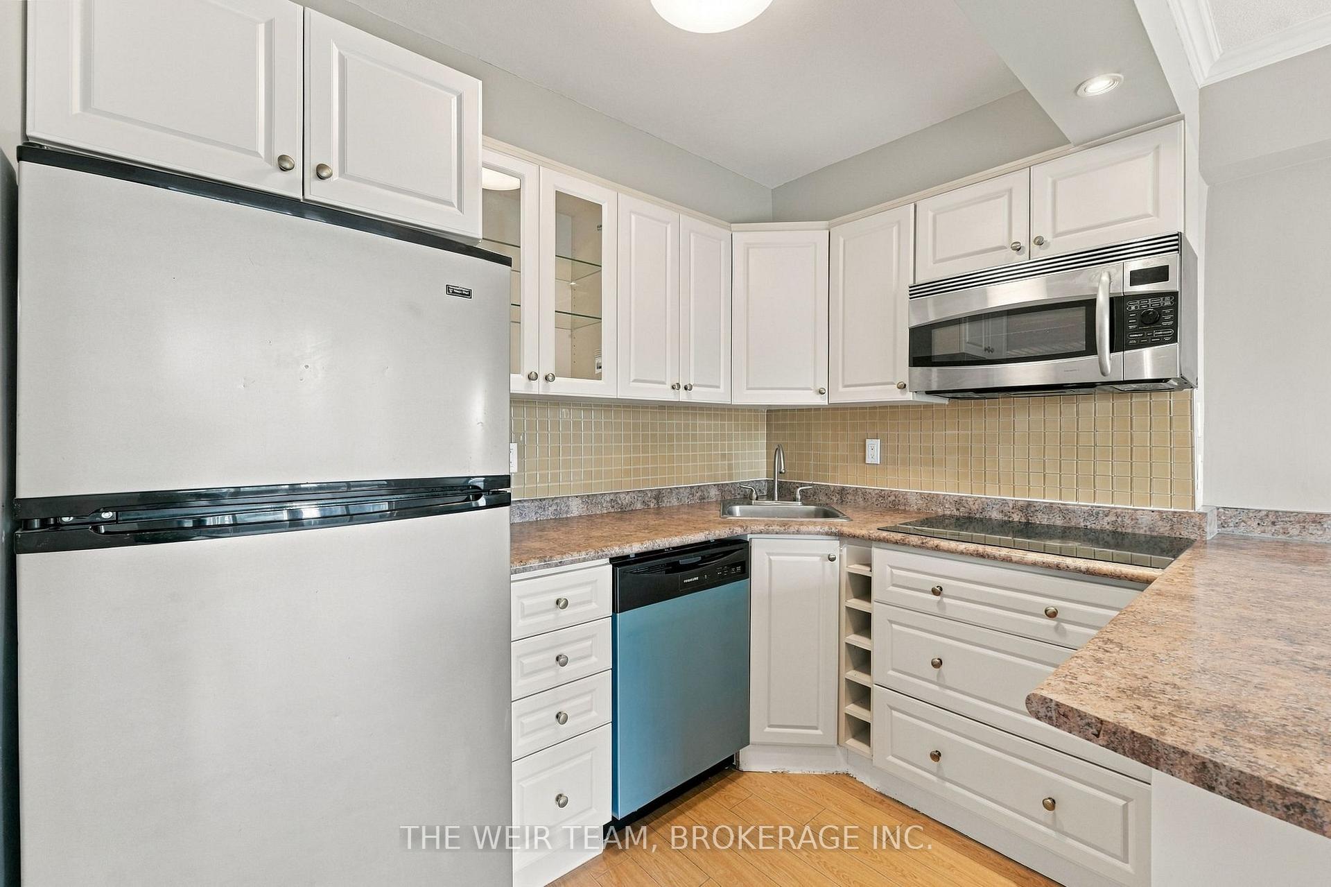 Photo 12 of Unit 2110, 30 Gloucester Street, Toronto, Church-Yonge Corridor — HOMEH