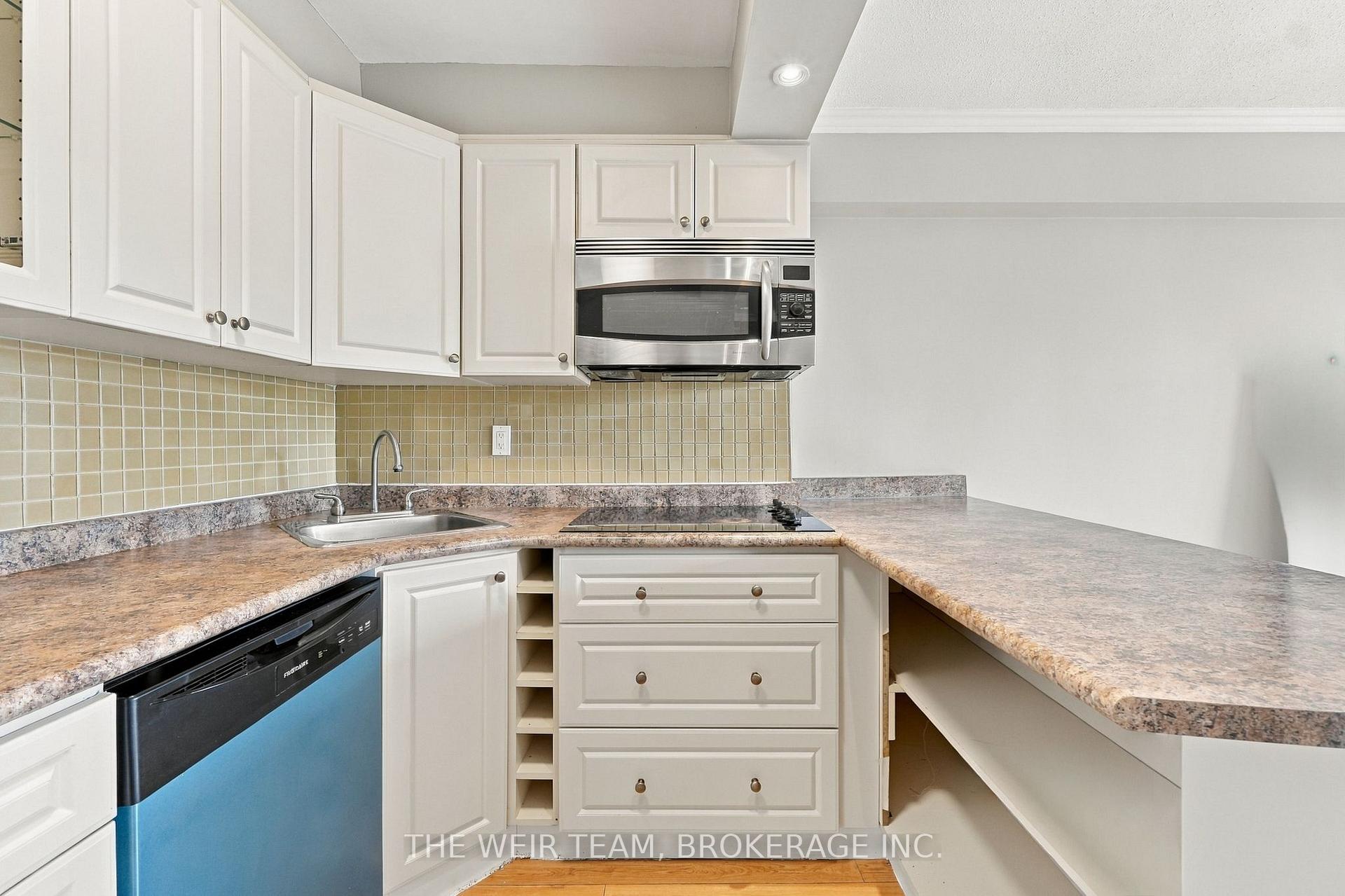 Photo 14 of Unit 2110, 30 Gloucester Street, Toronto, Church-Yonge Corridor — HOMEH