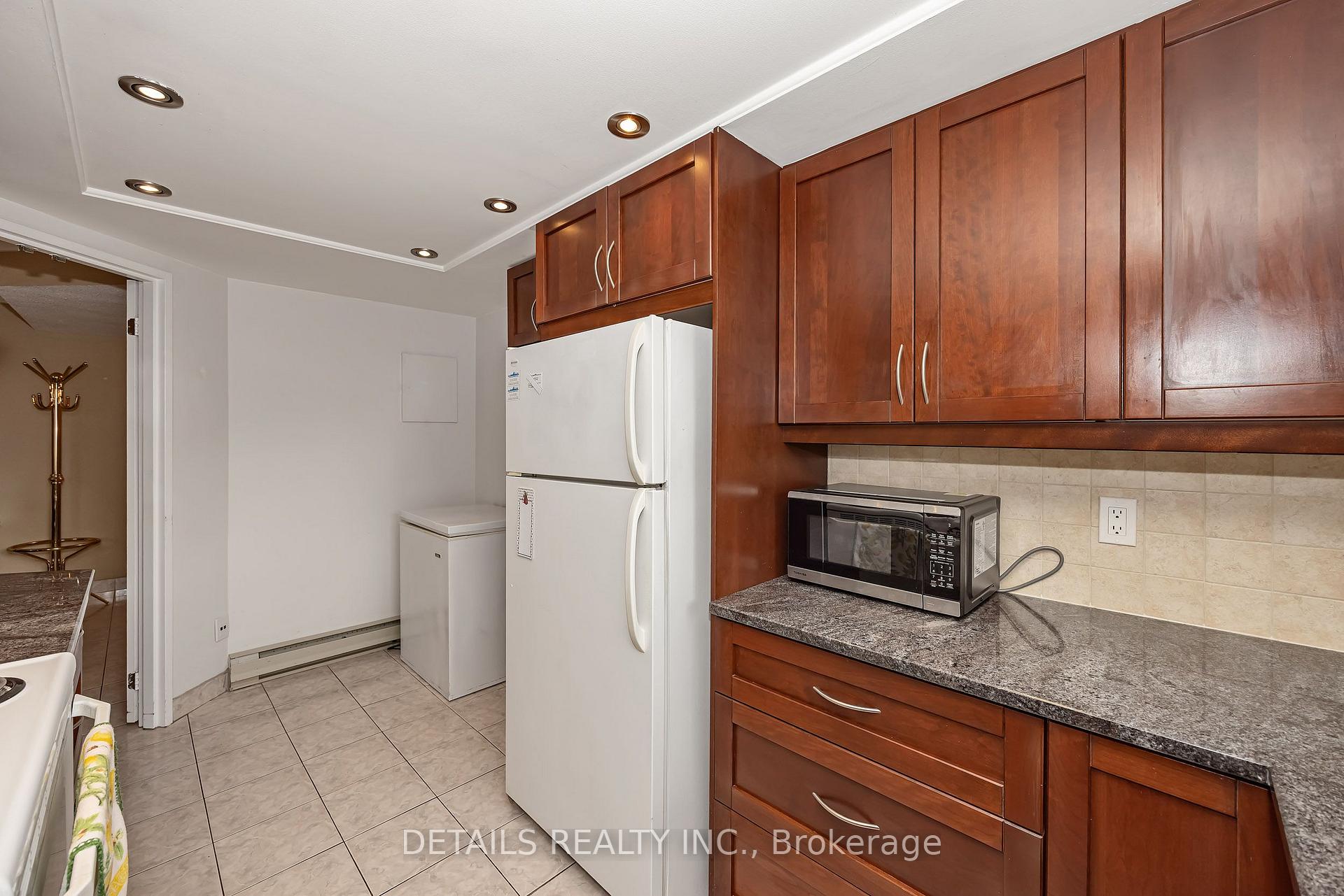 Photo 12 of Unit 908, 1705 Playfair Drive, Ottawa, Playfair Park — HOMEH