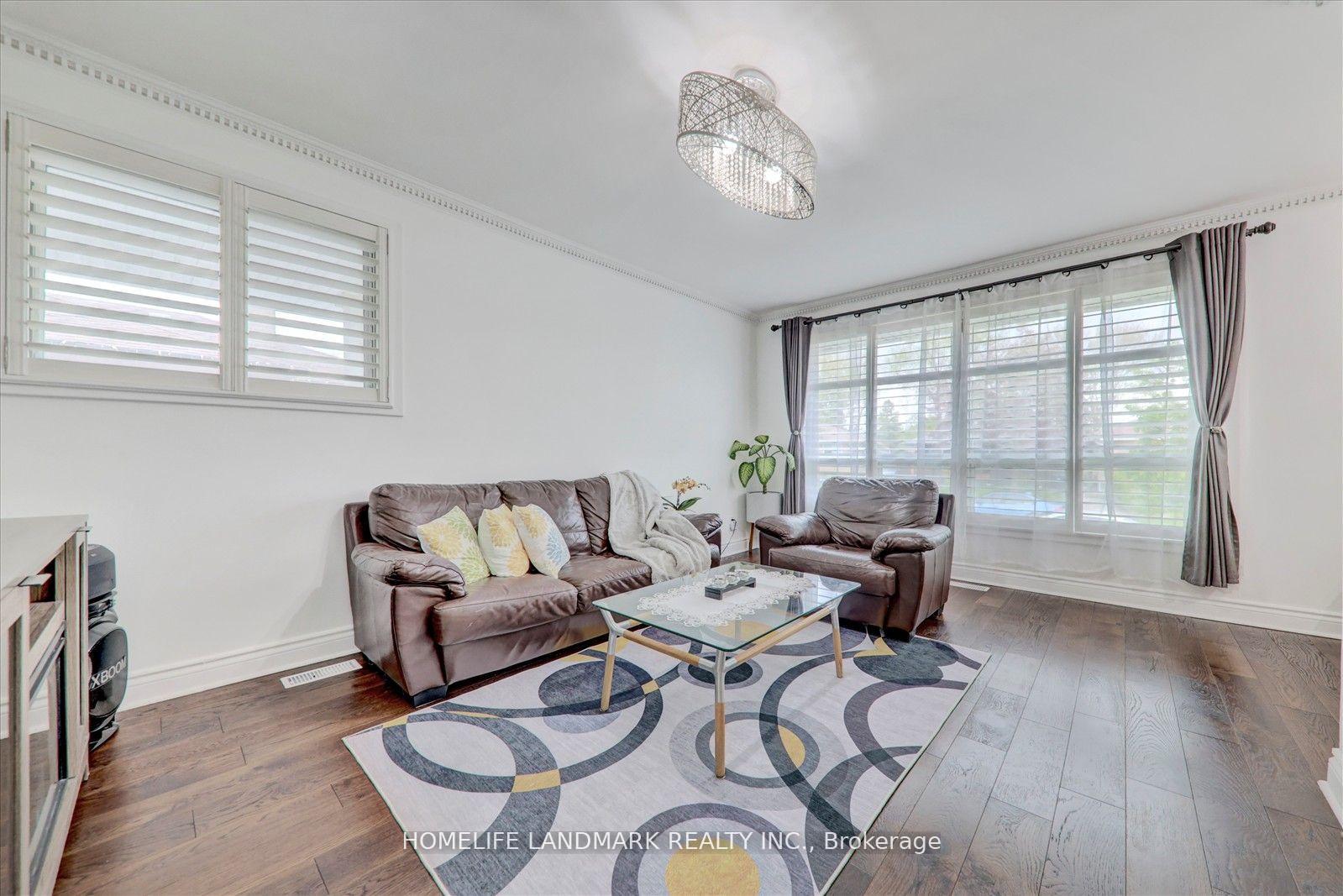 Photo 15 of 71 Sundance Crescent, Scarborough, Woburn — HOMEH