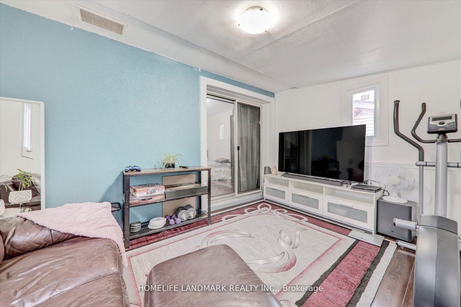 Photo 29 of 71 Sundance Crescent, Scarborough, Woburn — HOMEH