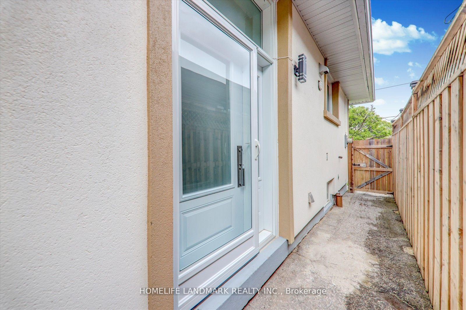 Photo 32 of 71 Sundance Crescent, Scarborough, Woburn — HOMEH