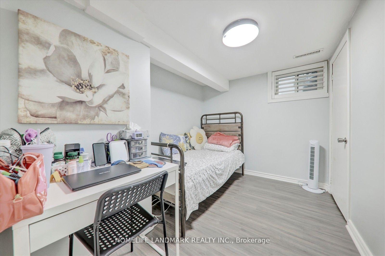 Photo 33 of 71 Sundance Crescent, Scarborough, Woburn — HOMEH