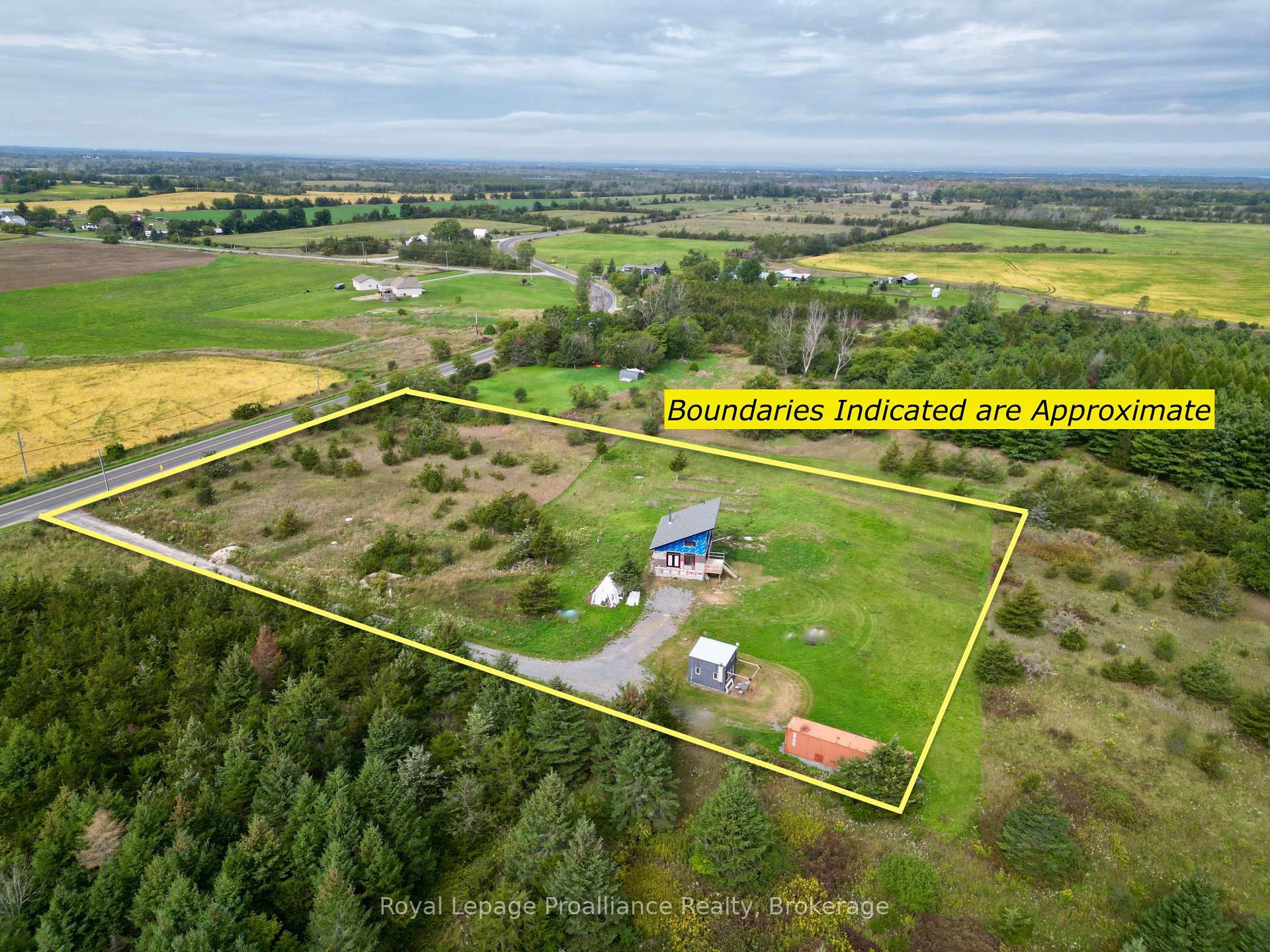 Photo 11 of 2034 County Road 5, Prince Edward County, Sophiasburg Ward — HOMEH