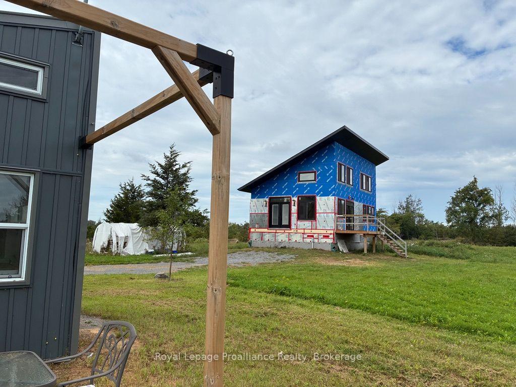 Photo 46 of 2034 County Road 5, Prince Edward County, Sophiasburg Ward — HOMEH