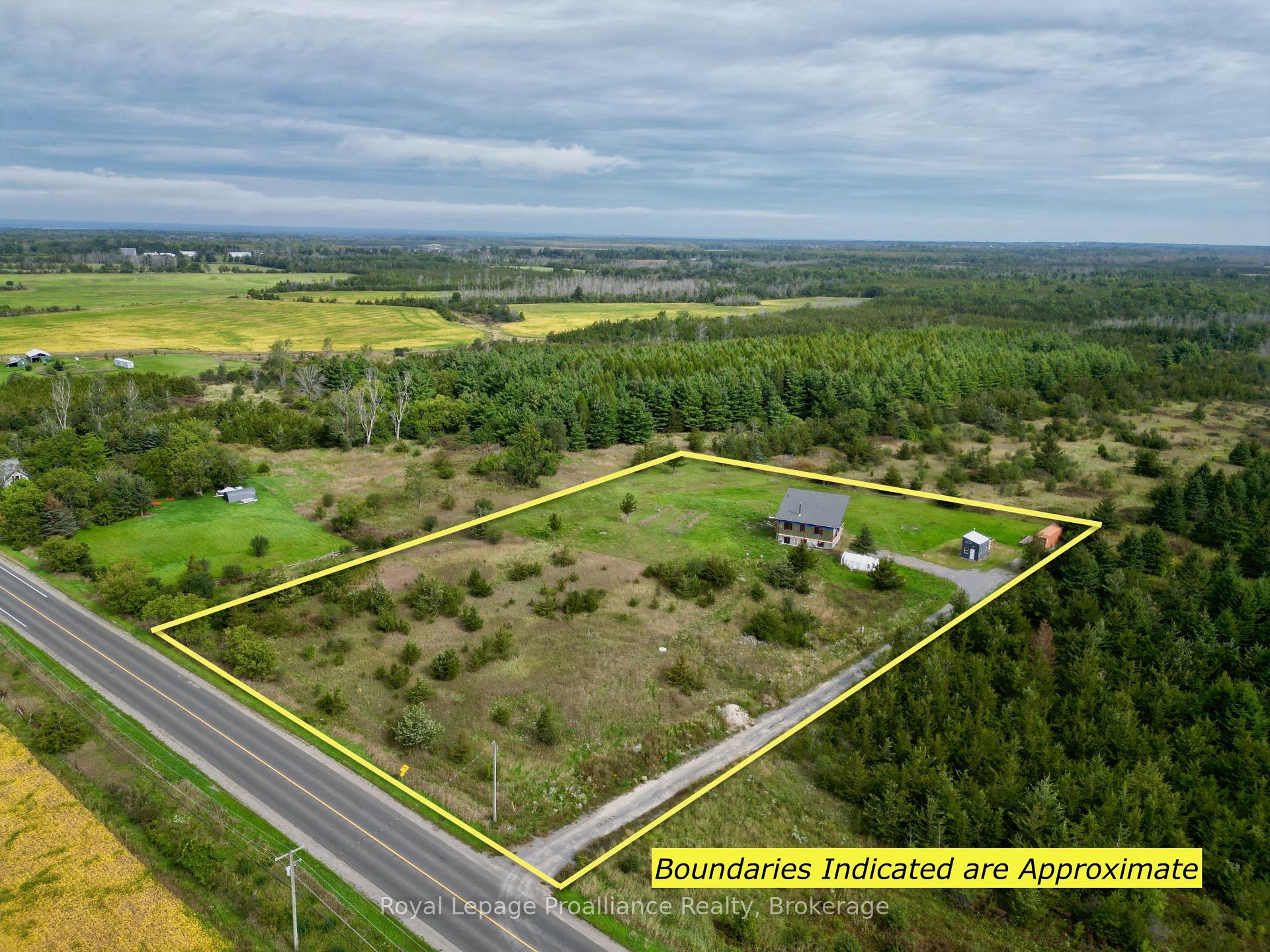 Photo 17 of 2034 County Road 5, Prince Edward County, Sophiasburg Ward — HOMEH