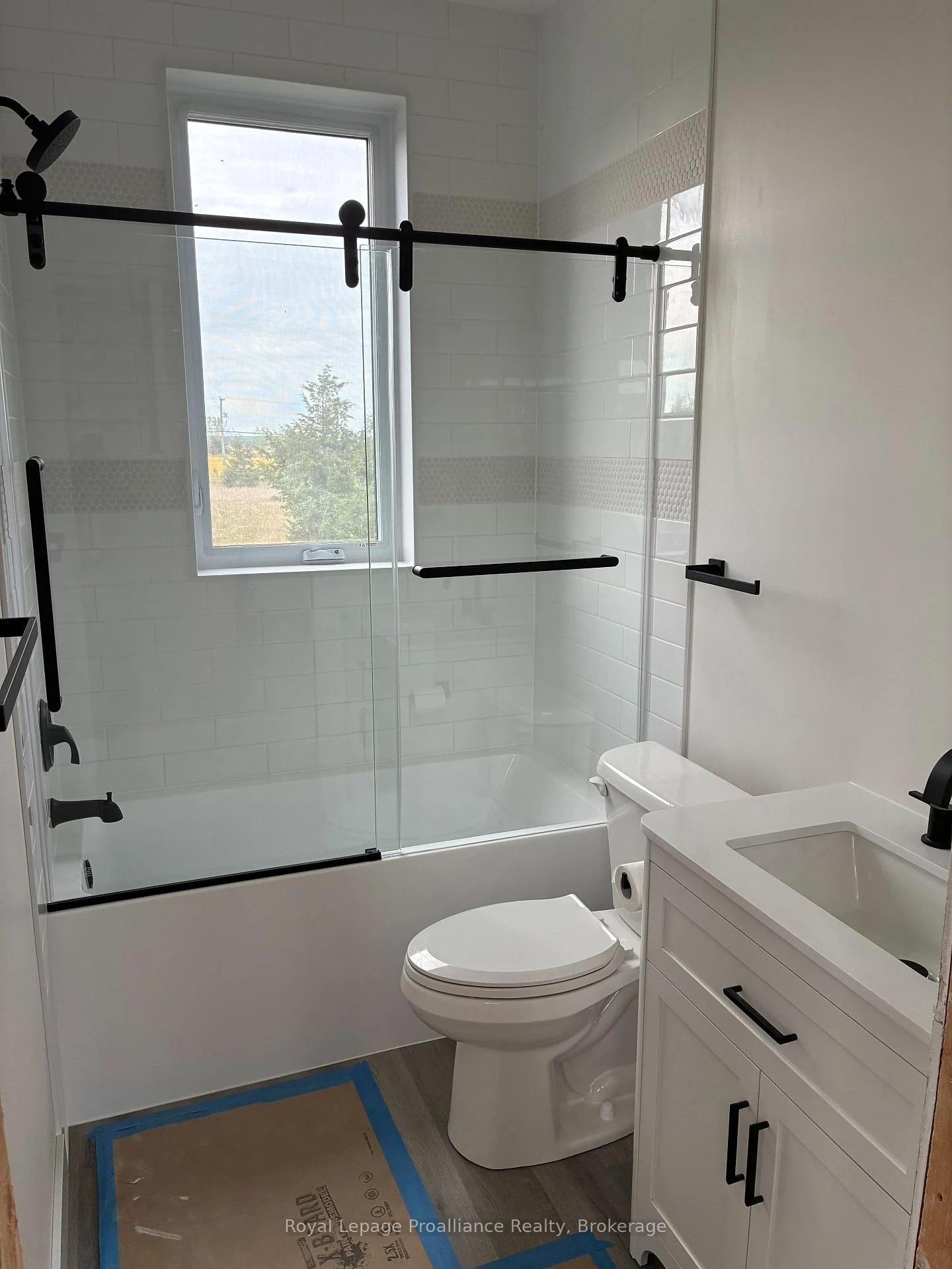 Photo 38 of 2034 County Road 5, Prince Edward County, Sophiasburg Ward — HOMEH