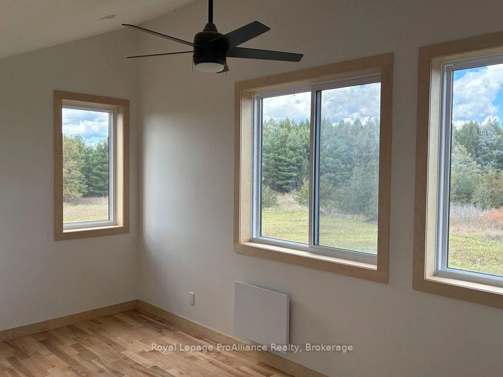Photo 47 of 2034 County Road 5, Prince Edward County, Sophiasburg Ward — HOMEH