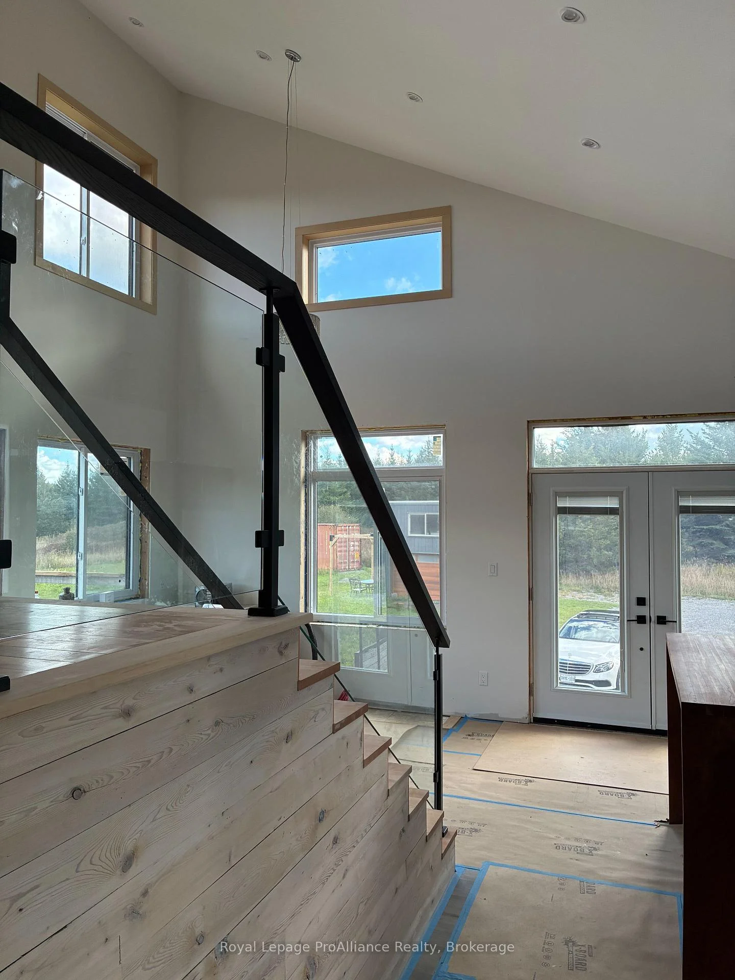 Photo 32 of 2034 County Road 5, Prince Edward County, Sophiasburg Ward — HOMEH