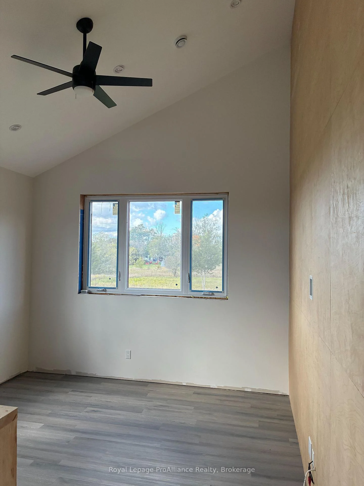 Photo 71 of 2034 County Road 5, Prince Edward County, Sophiasburg Ward — HOMEH