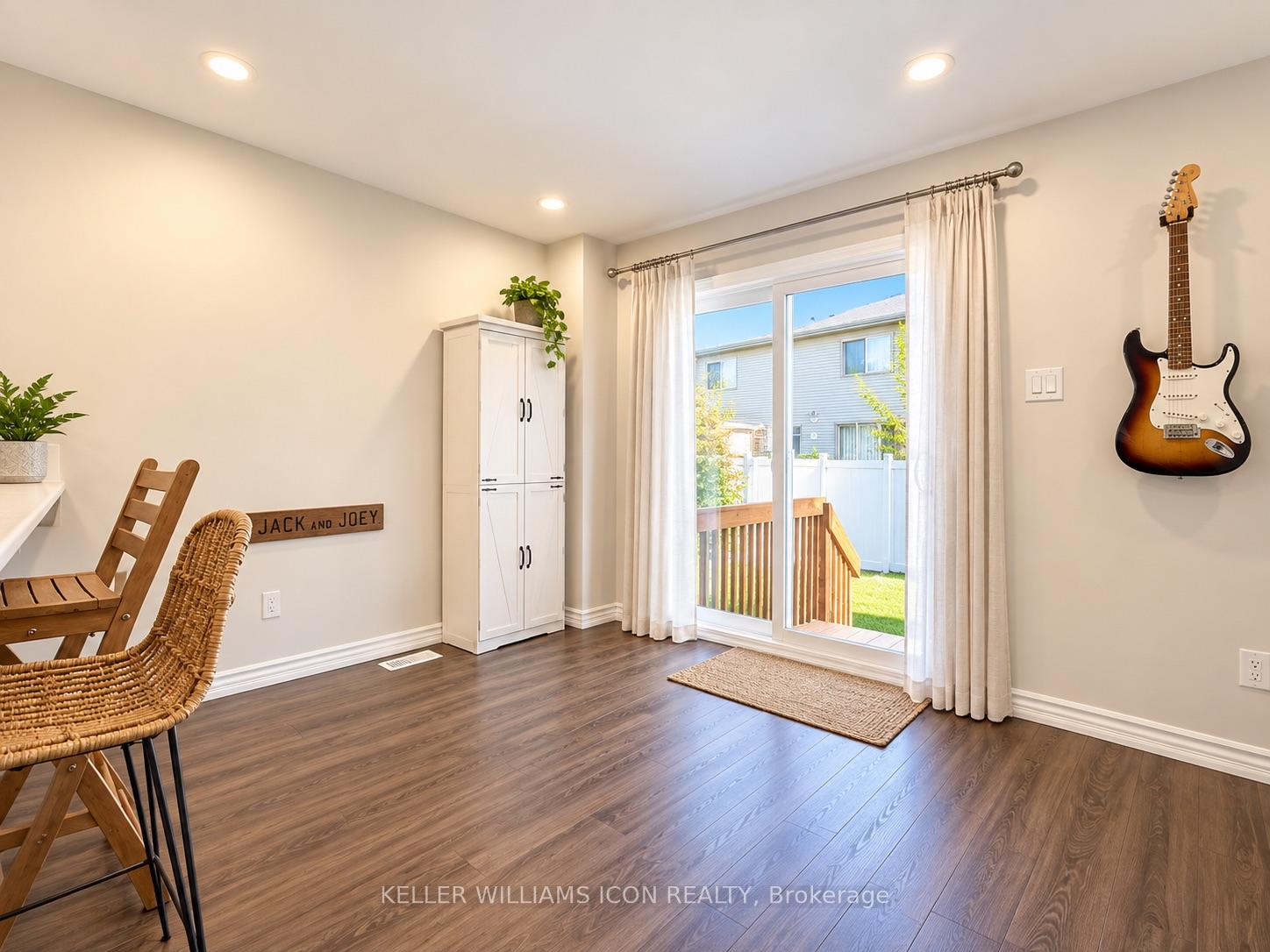 Photo 7 of 478 Alcor Terrace, Ottawa, Barrhaven - Half Moon Bay — HOMEH
