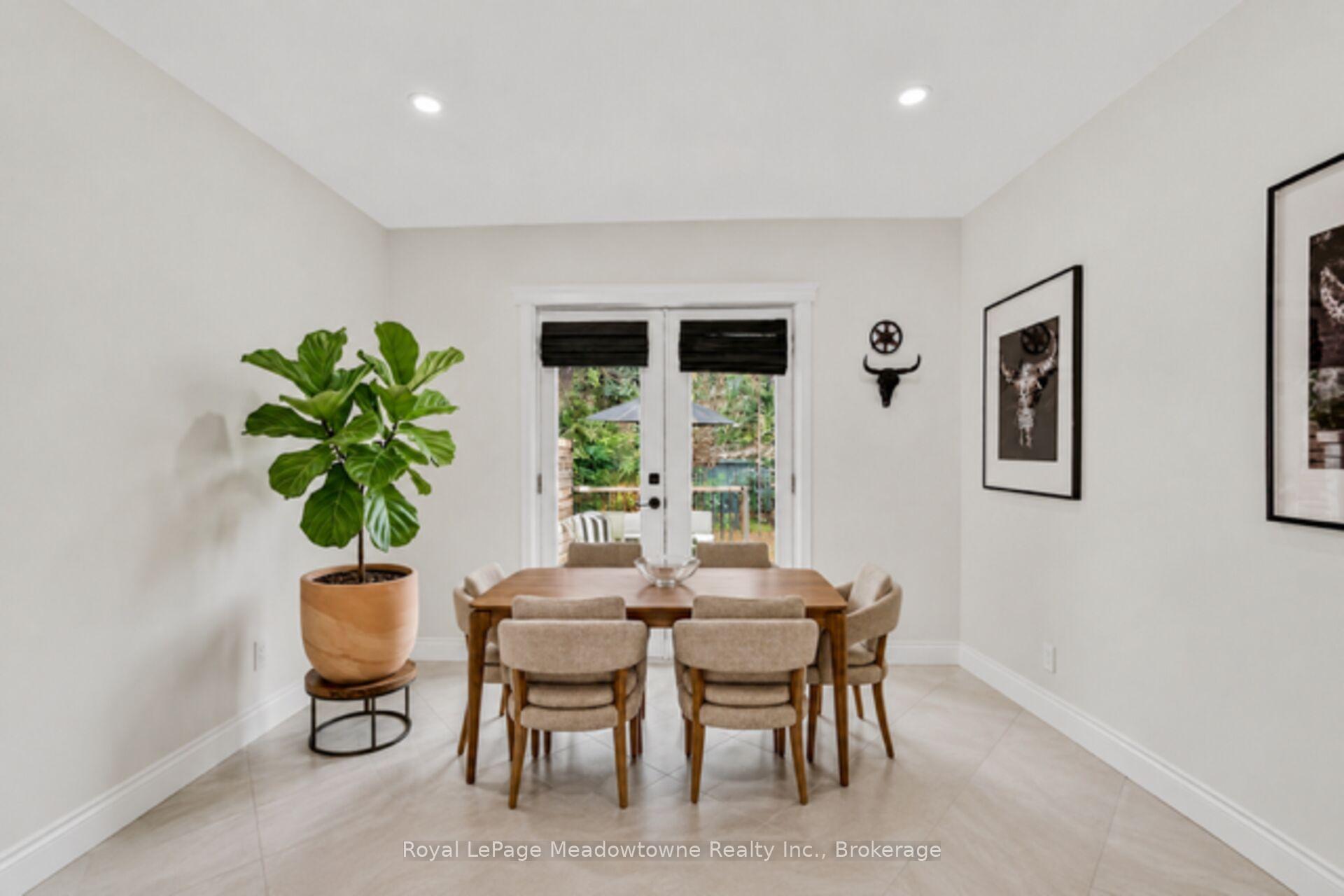 Photo 16 of 216 Maplewood Avenue, Hamilton, Blakeley — HOMEH