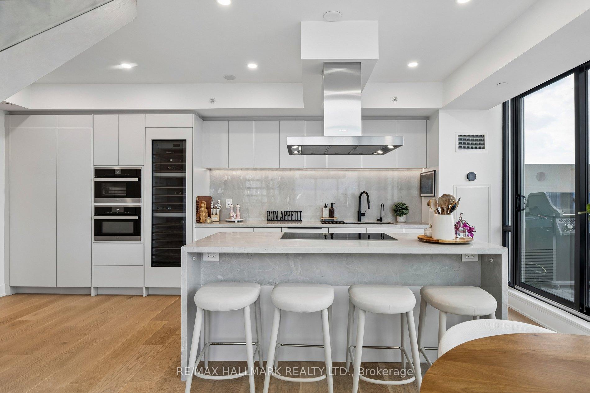 Photo 22 of Unit PH3806, 2908 Highway 7, Vaughan, Concord — HOMEH