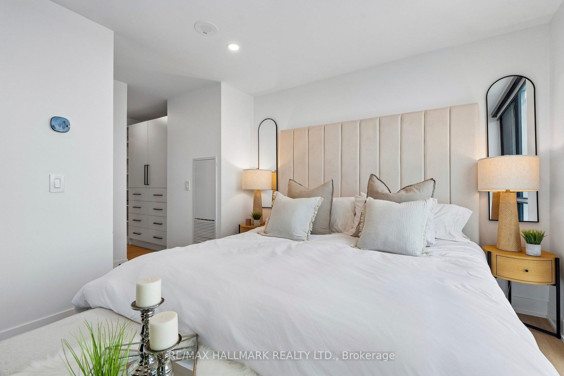 Photo 28 of Unit PH3806, 2908 Highway 7, Vaughan, Concord — HOMEH