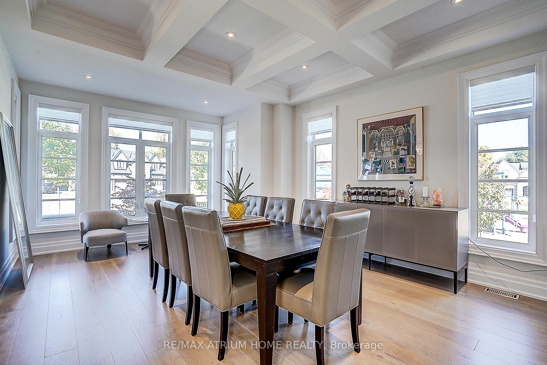 Photo 7 of 246 Nyla Court, Oakville, Bronte — HOMEH