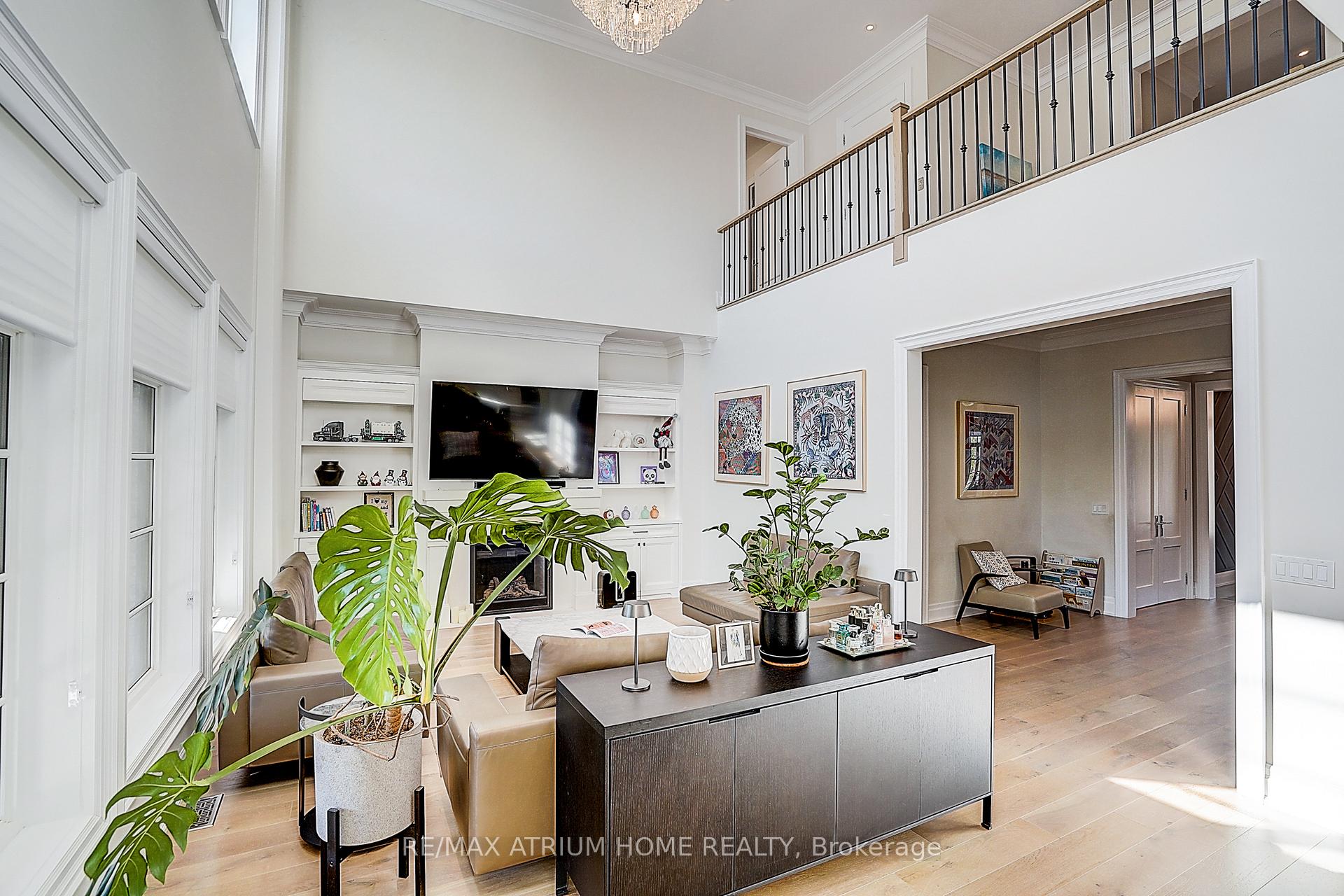 Photo 13 of 246 Nyla Court, Oakville, Bronte — HOMEH
