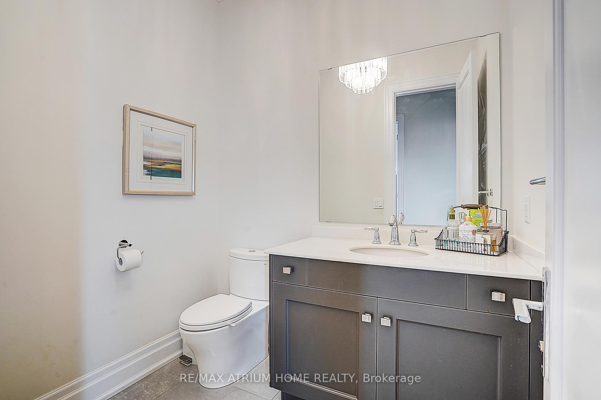 Photo 20 of 246 Nyla Court, Oakville, Bronte — HOMEH
