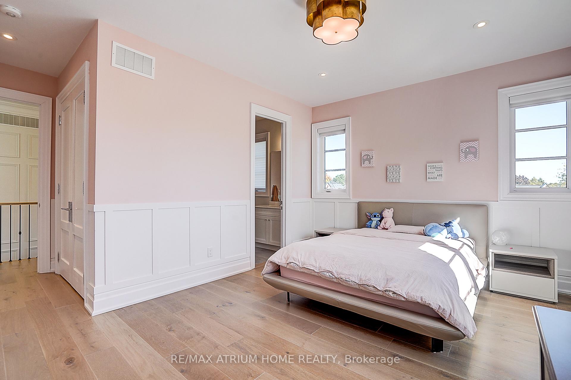 Photo 31 of 246 Nyla Court, Oakville, Bronte — HOMEH