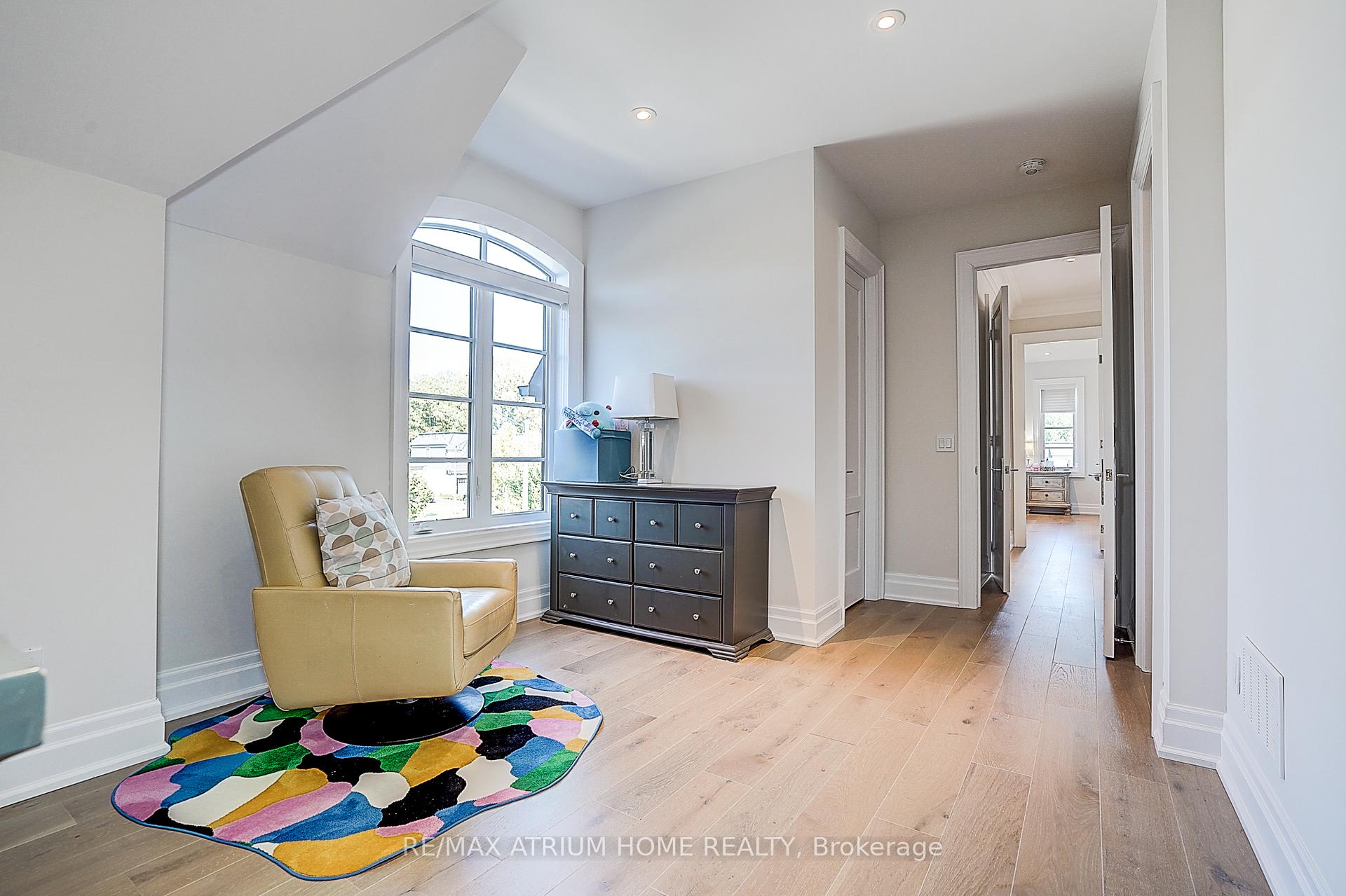 Photo 37 of 246 Nyla Court, Oakville, Bronte — HOMEH