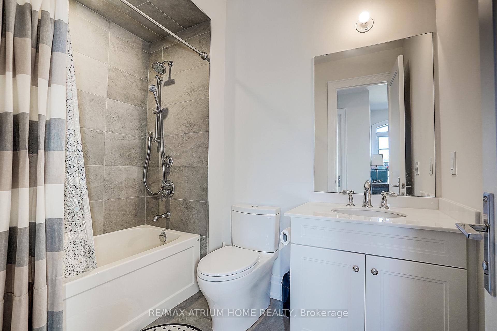 Photo 38 of 246 Nyla Court, Oakville, Bronte — HOMEH