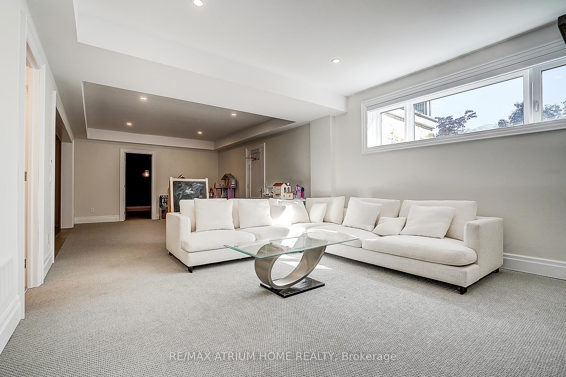 Photo 42 of 246 Nyla Court, Oakville, Bronte — HOMEH