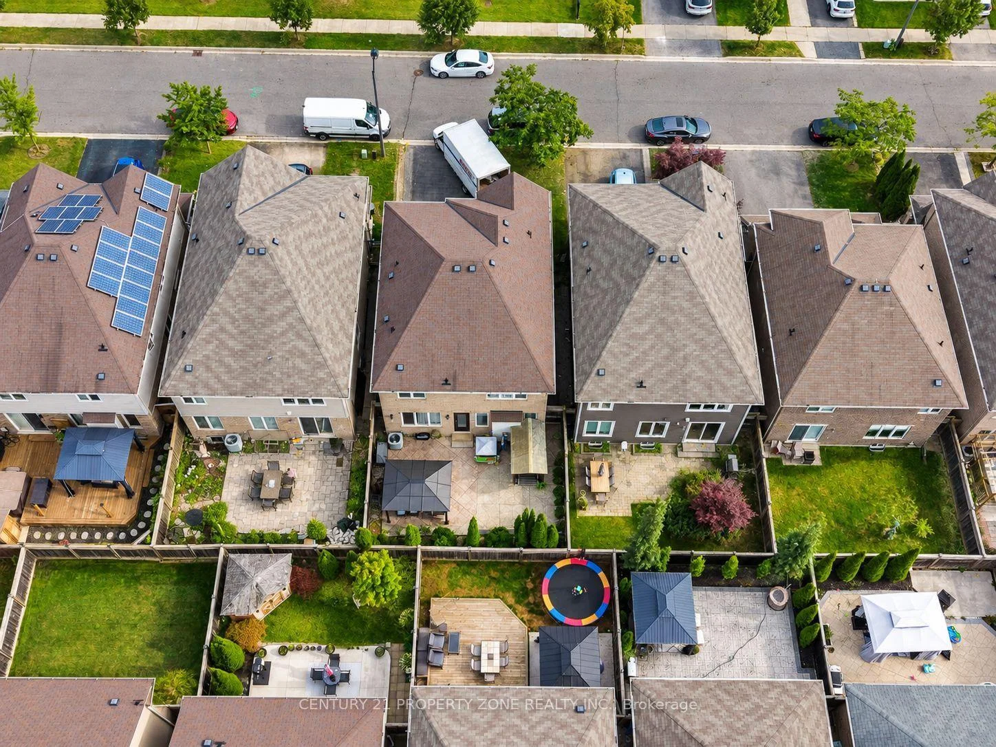 Photo 3 of 381 Nakerville Crescent, Milton, Harrison — HOMEH