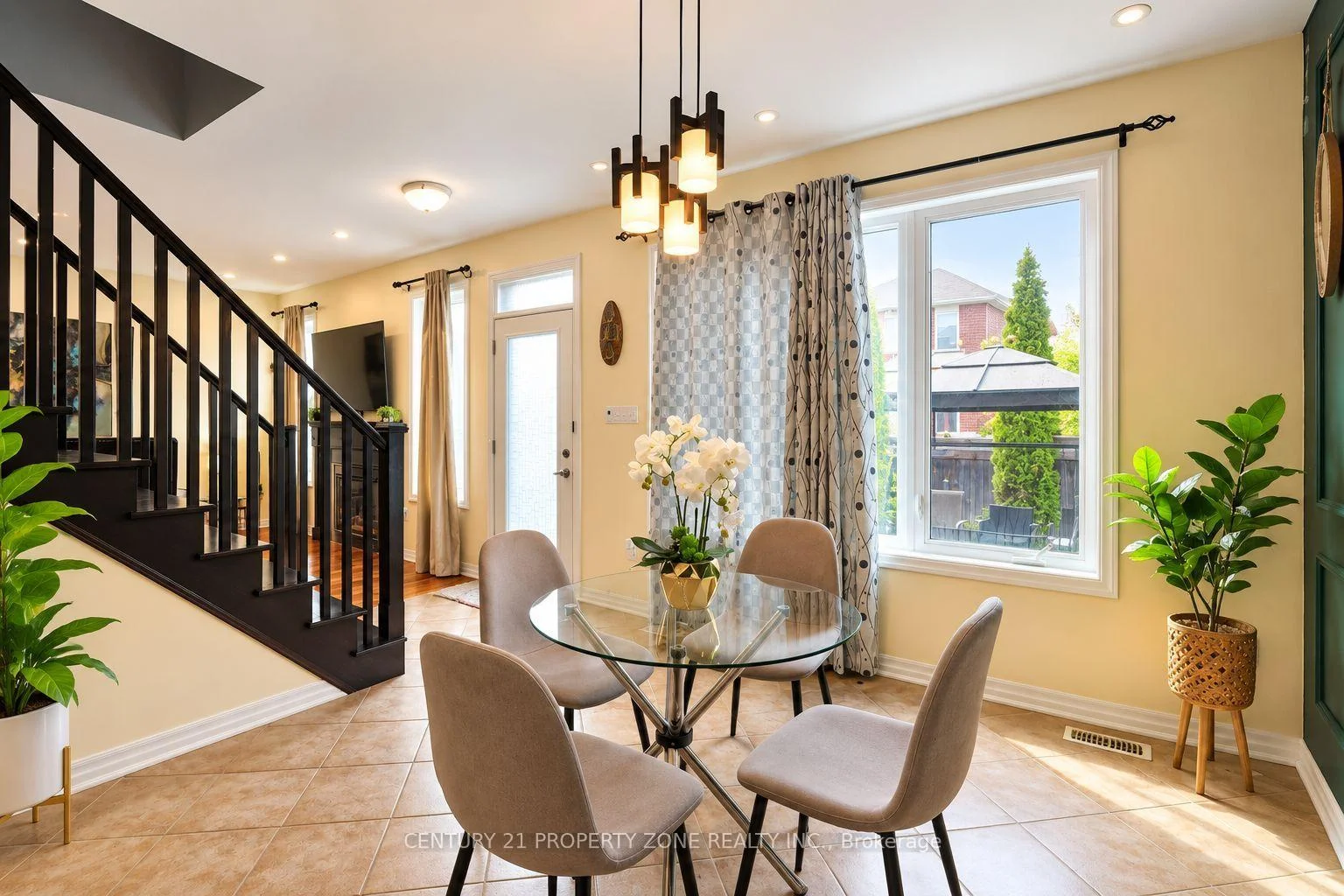 Photo 9 of 381 Nakerville Crescent, Milton, Harrison — HOMEH