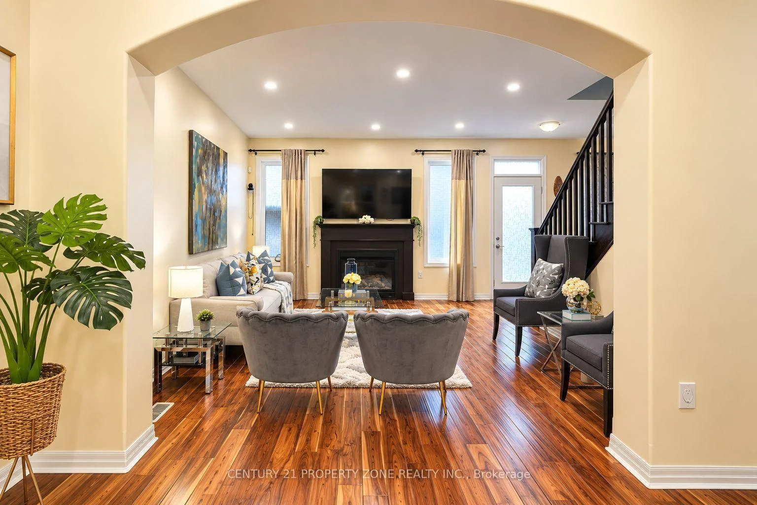 Photo 16 of 381 Nakerville Crescent, Milton, Harrison — HOMEH